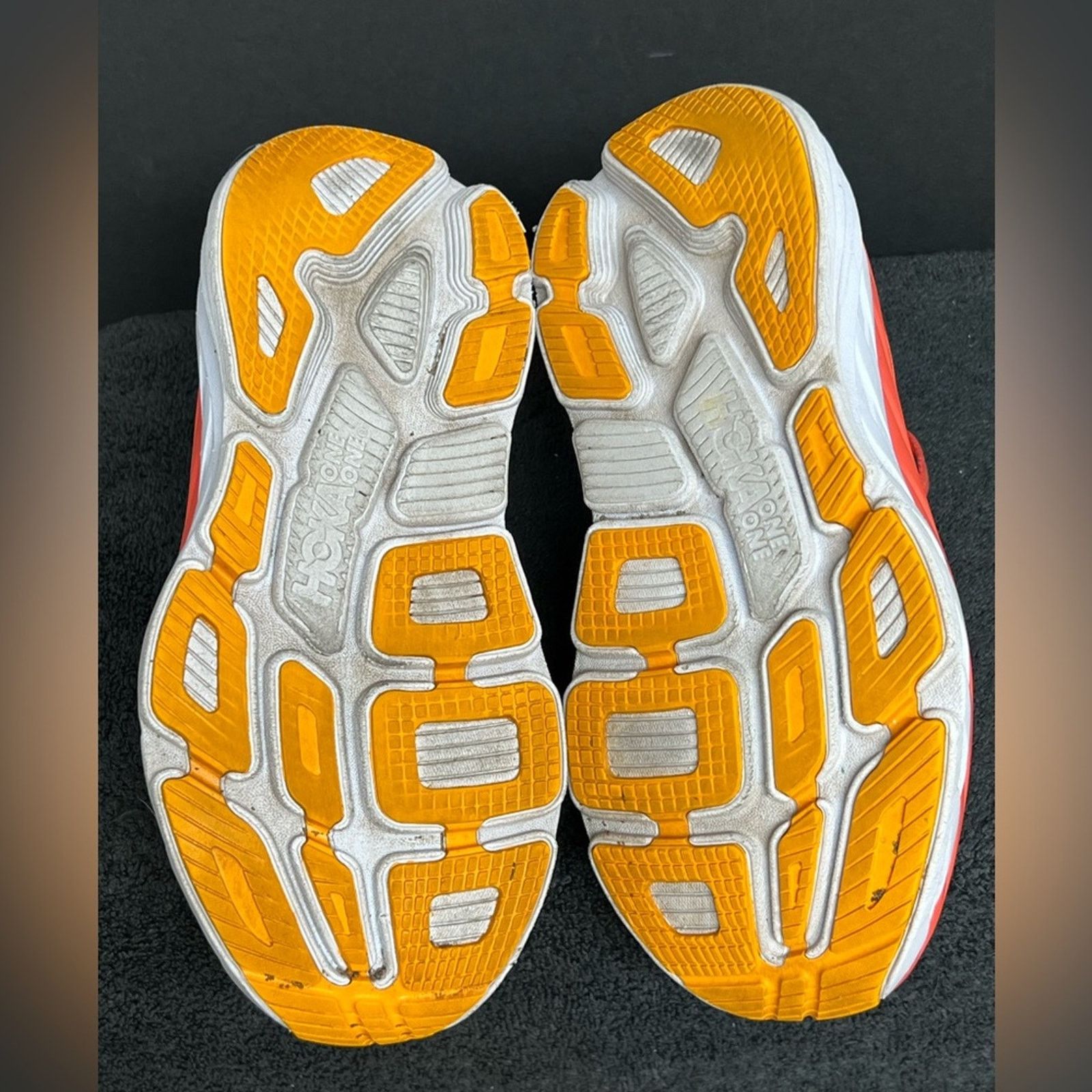 Hoka Hoka One One Womens Bondi 7 Coral Running Shoes Sneakers 6.5 Size US 6.5 / IT 36.5 - 8 Thumbnail