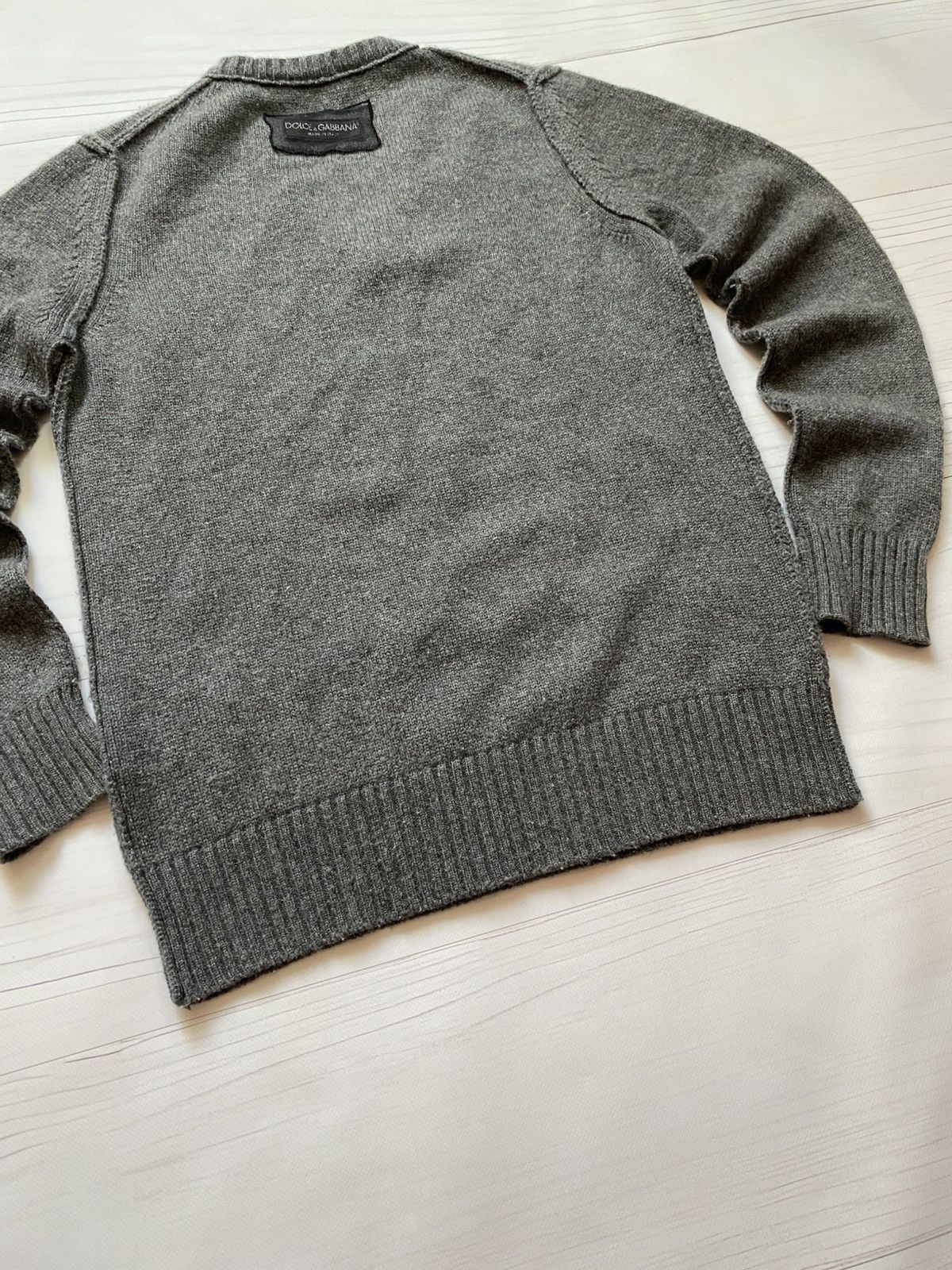 Dolce & Gabbana Dolce & Gabbana V-neck cashmere designer y2k sweater Size US XS / EU 42 / 0 - 15 Thumbnail