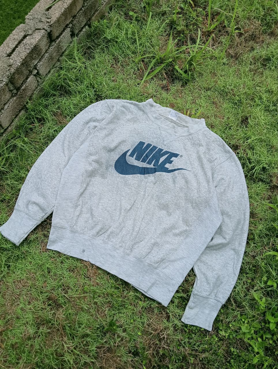 Nike VINTAGE NIKE SWOOSH BIG LOGO CREWNECK Size US L / EU 52-54 / 3 - 2 Thumbnail