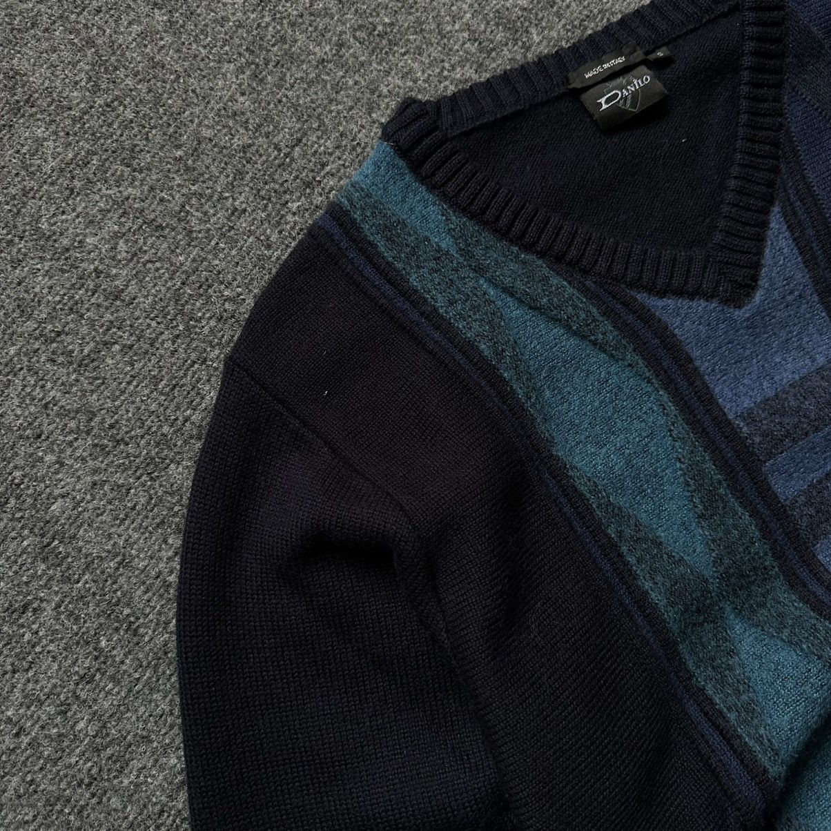 Hypebeast VTG Knit Wool V Neck Sweater Danilo Size S Y2K 00s USA Hype Size US S / EU 44-46 / 1 - 4 Thumbnail