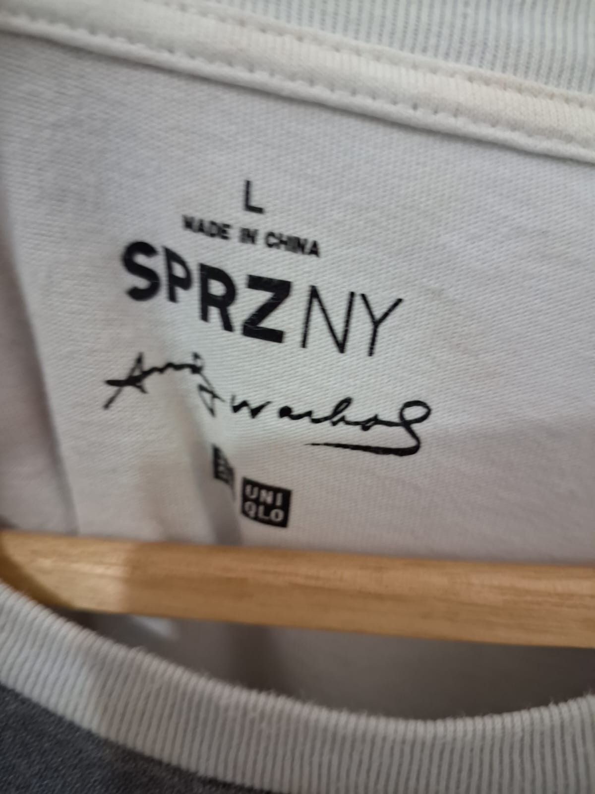Japanese Brand × Jean-Michel Basquiat Uniqlo Jean Michel Basquiat AOP Size US L / EU 52-54 / 3 - 3 Thumbnail