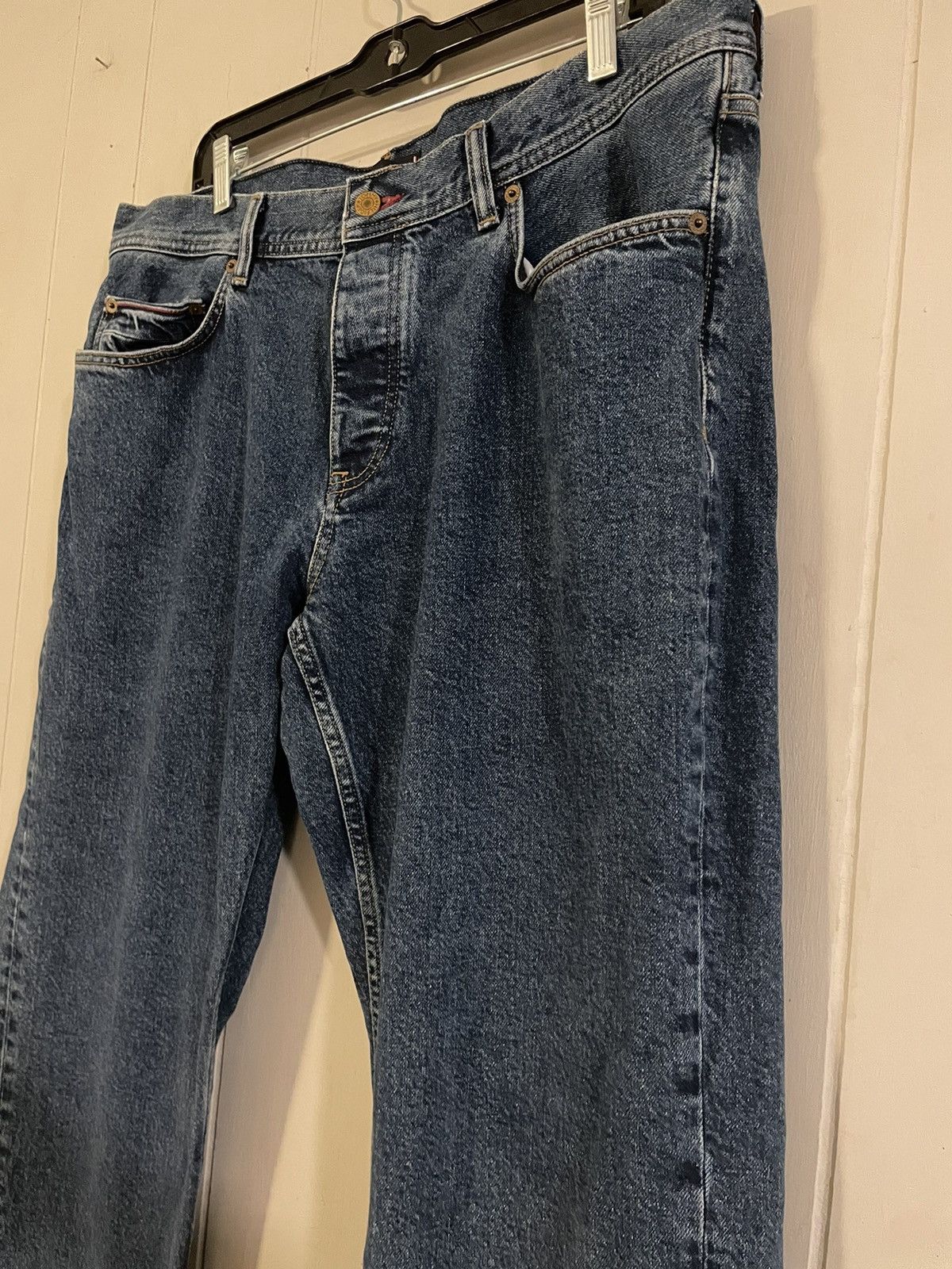 Tommy Hilfiger Tommy Hilfiger Mercer Jeans Dark Wash Straight Leg 38/34 Size US 38 / EU 54 - 4 Thumbnail