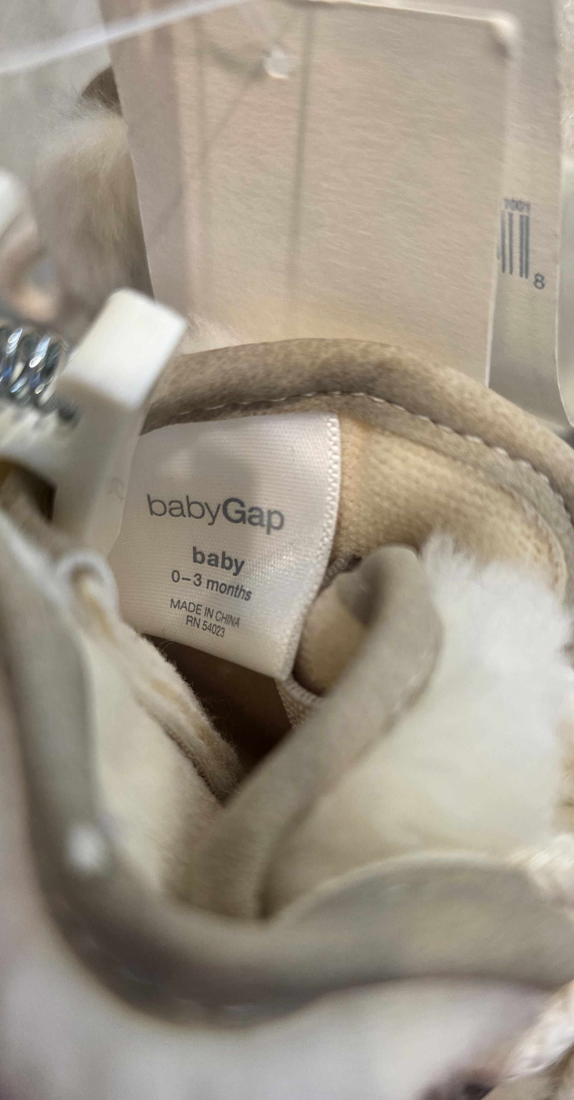 Gap NWT Baby GAP Faux Fur Boots Booties Holiday 0-3 Months Size US 4 / IT 34 - 3 Thumbnail