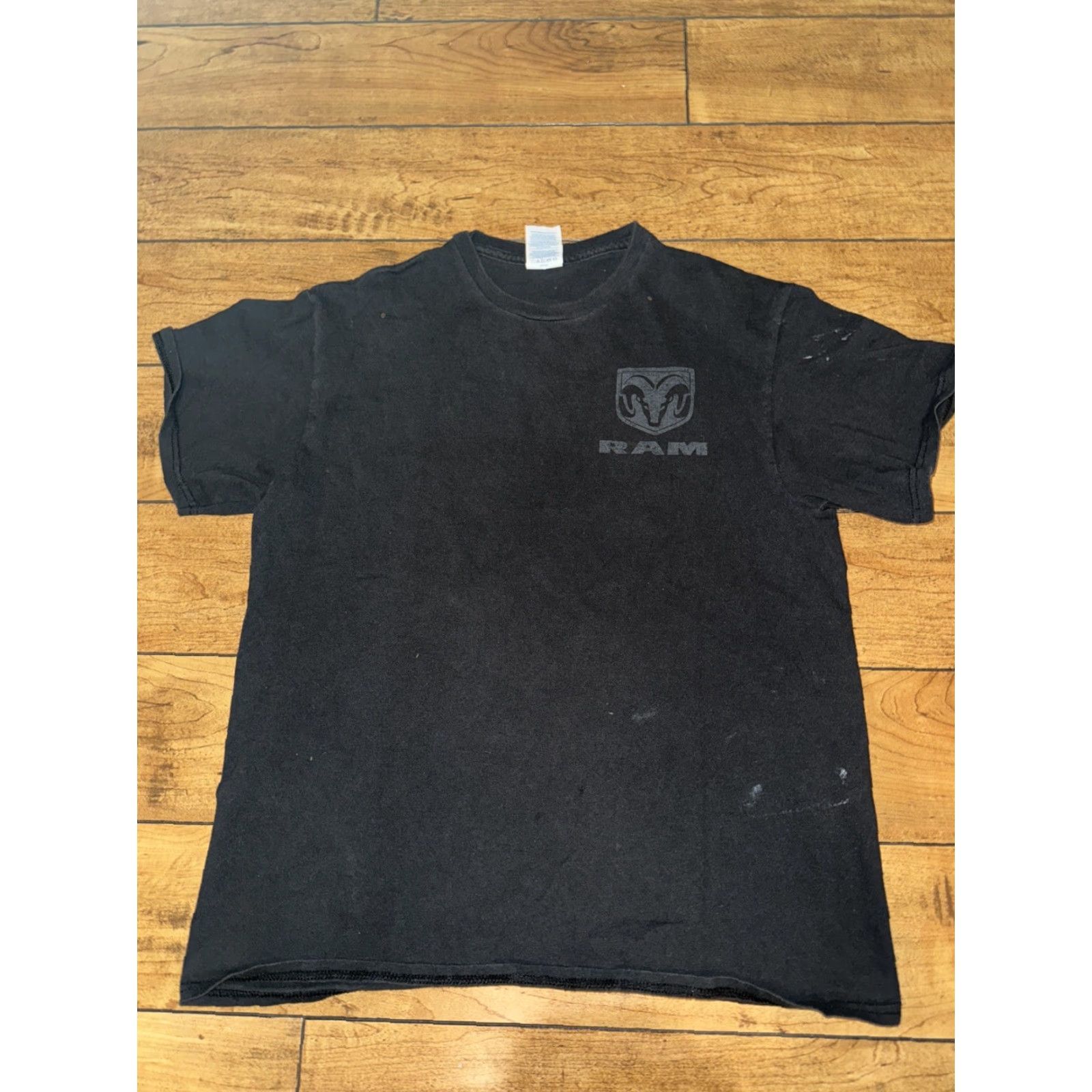 Vintage VINTAGE Ram Trucks Camouflage Graphic T-Shirt Black Medium 18x23 Cars Mens Size US M / EU 48-50 / 2 - 3 Thumbnail