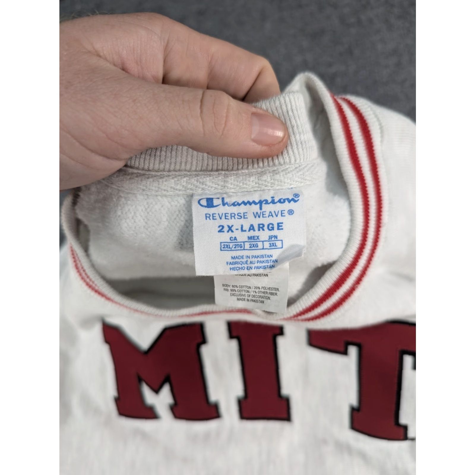 Champion VINTAGE Champion Sweatshirt Men 2XL Grey/Red MIT College Massachusetts Reverse Weave Heavy Graphic Spell-out Size US XXL / EU 58 / 5 - 4 Thumbnail