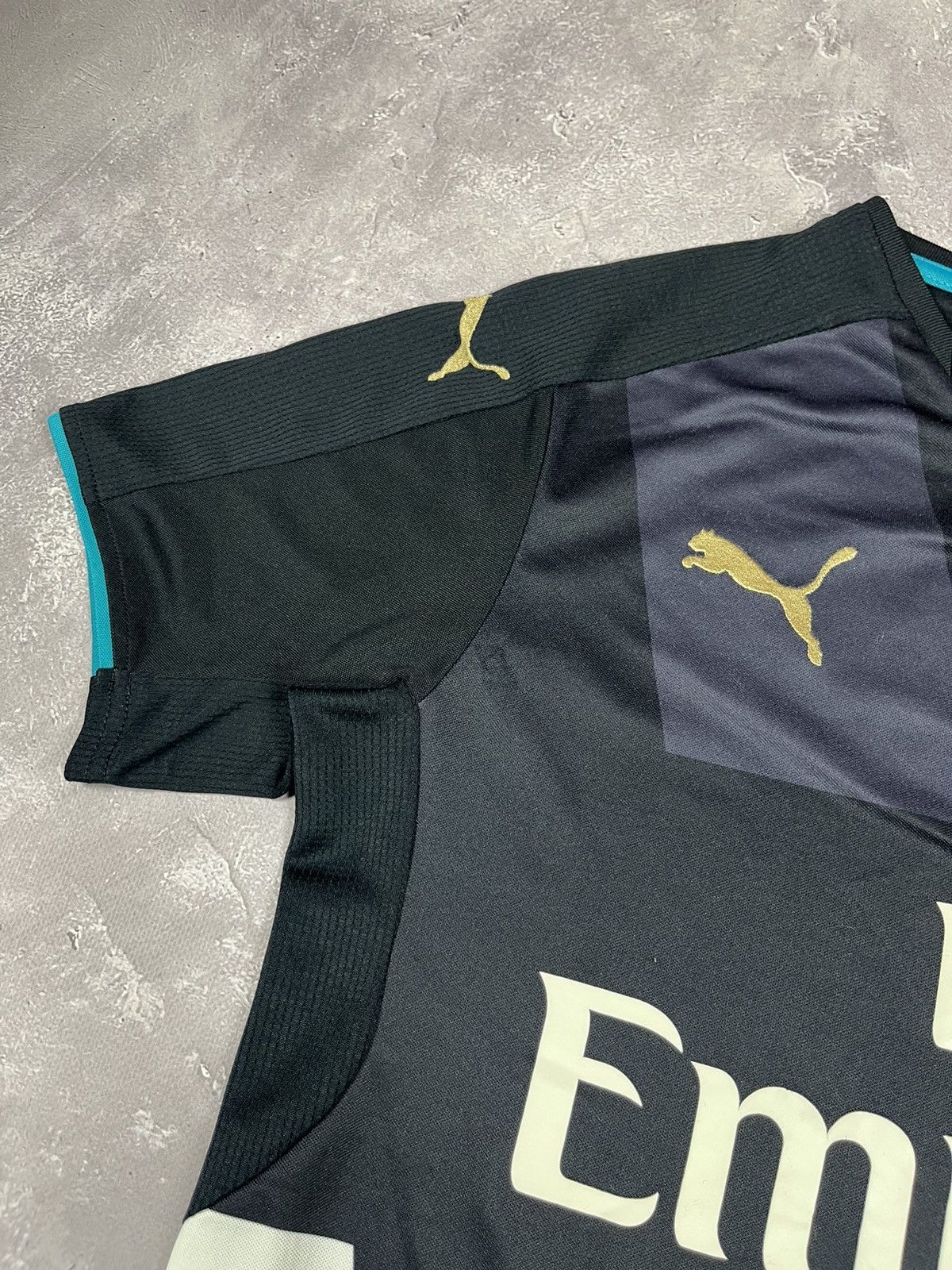 Puma Puma Arsenal 2015 2016 Third Football Shirt Soccer Jersey Size US S / EU 44-46 / 1 - 5 Thumbnail