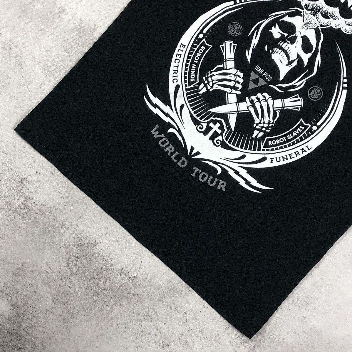 Black Sabbath Black Sabbath Ozzy Osbourne War Pigs Sleeveless Tee Size US M / EU 48-50 / 2 - 7 Thumbnail