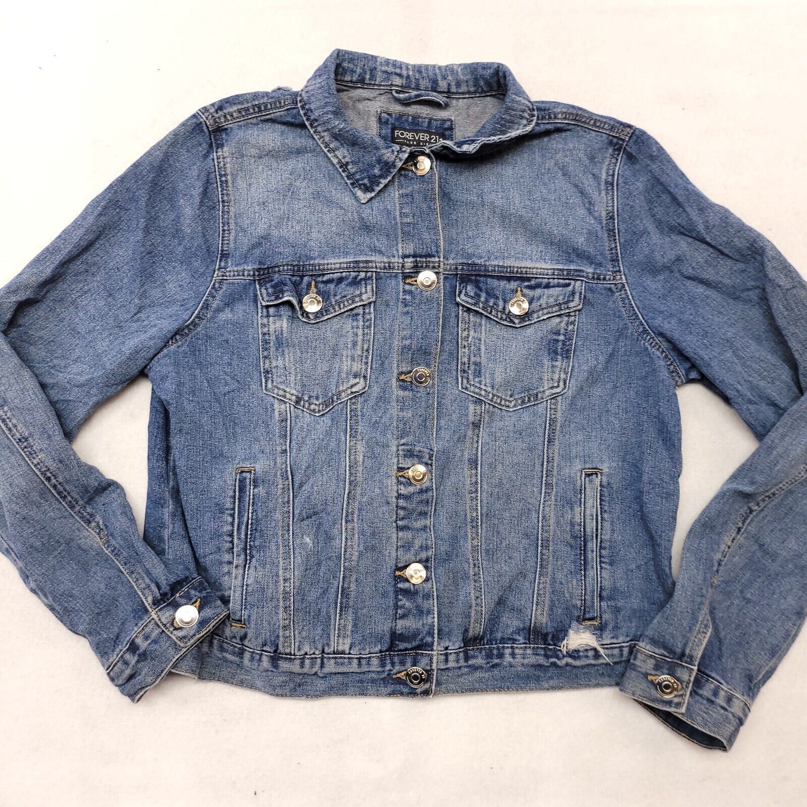 Forever 21 Forever 21 Casual Long Sleeve Jean Jacket Women Size 0X Blue Size XL / US 12-14 / IT 48-50 - 2 Thumbnail