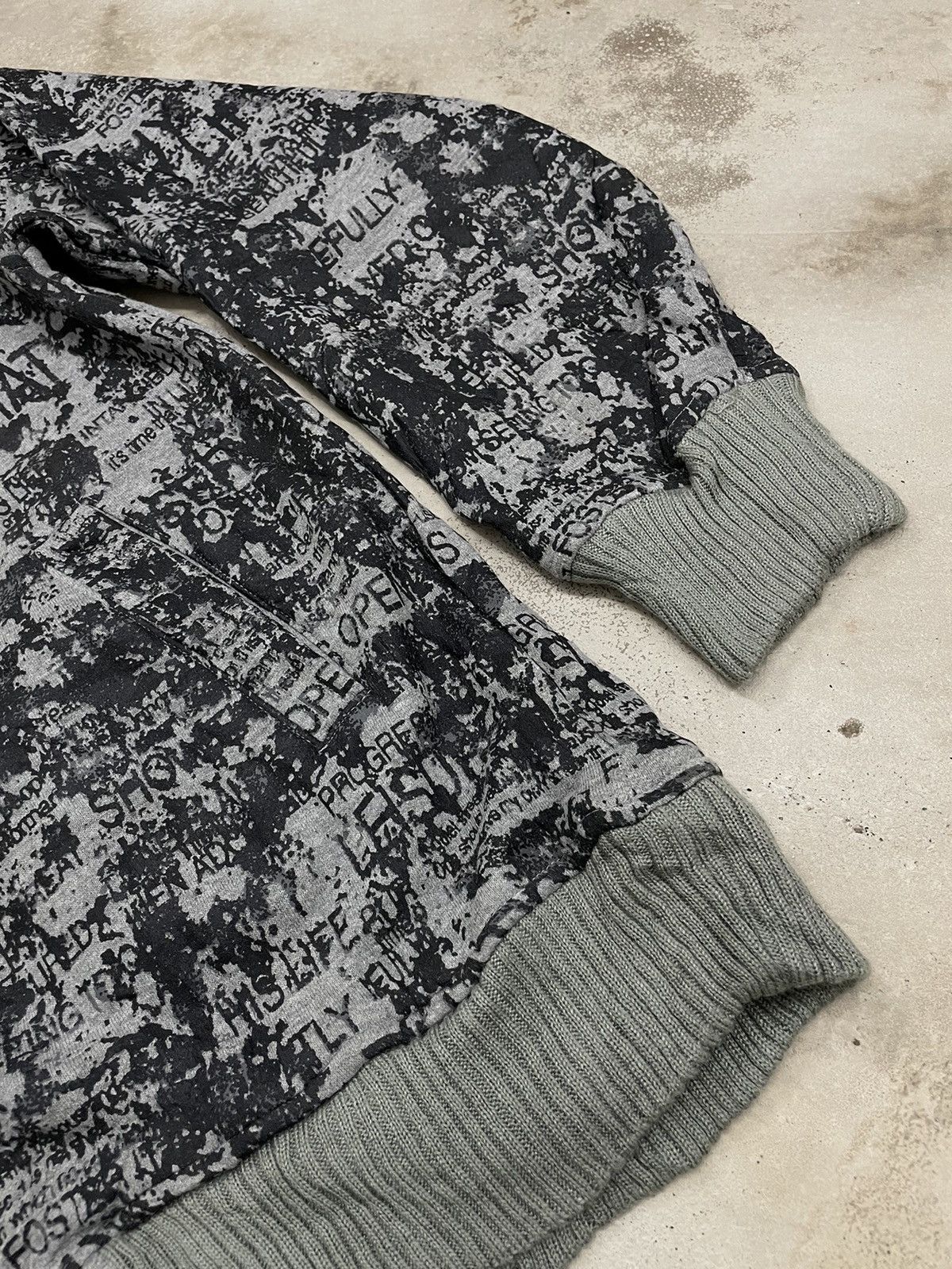 Bullet Noise Bullet Noise Sweater Full Wording Seditionaries Japan Punk Size US L / EU 52-54 / 3 - 20 Thumbnail