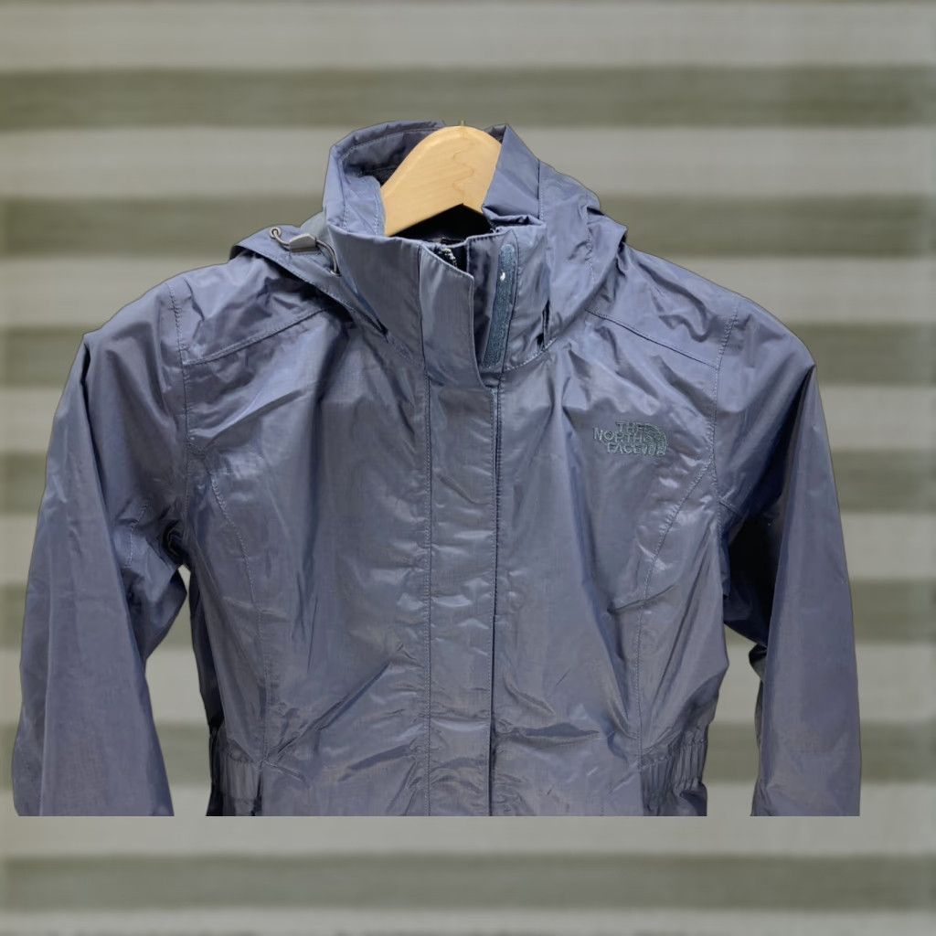 The North Face VINTAGE? No. The North Face Womens XS Resolve Parka II Navy Blue Coat XS Womens Parka The North Face Resolve Parka II Navy Blue NWT Free Shipping Size XS / US 0-2 / IT 36-38 - 1 Thumbnail