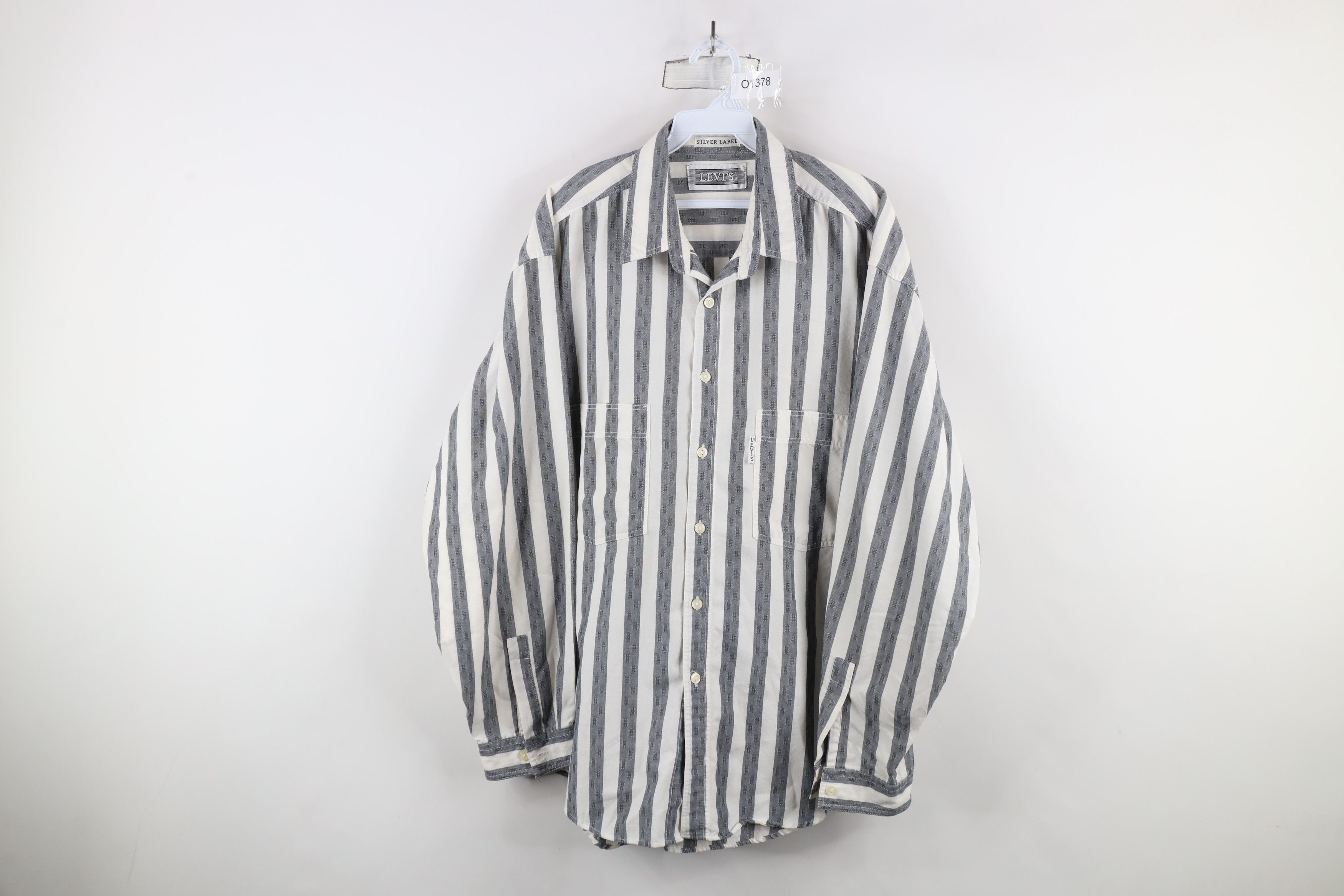 Levi's × Vintage Vintage 80s Levis Silver Label Fit Collared Button Shirt Size US XL / EU 56 / 4 - 1 Thumbnail