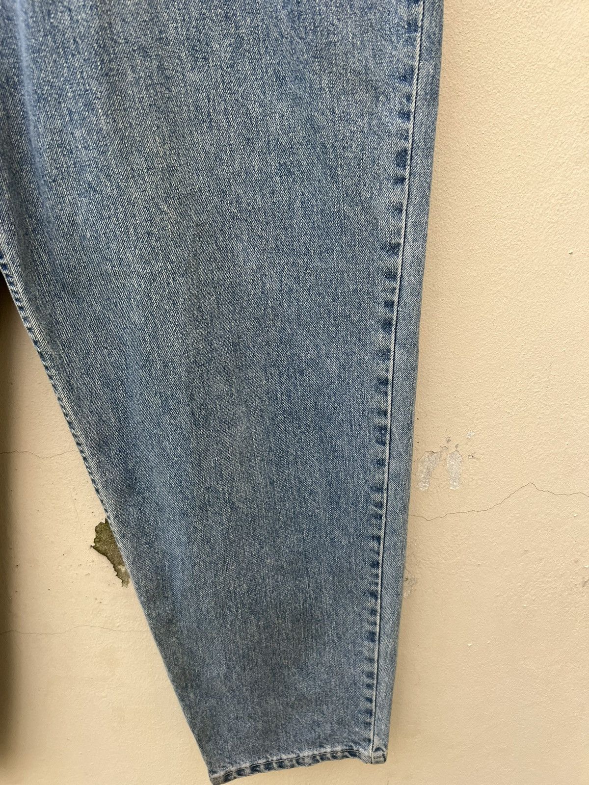 Levi's Vintage 1992 Levi’s L2 Light Blue Denim Baggy Fit Jeans Size US 33 - 13 Thumbnail