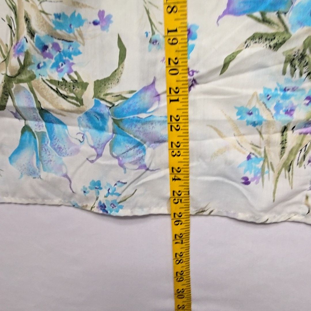 Vintage Vintage Bobbie Brooks Hawaiian Shirt Floral Print Blue L Size L / US 10 / IT 46 - 10 Thumbnail