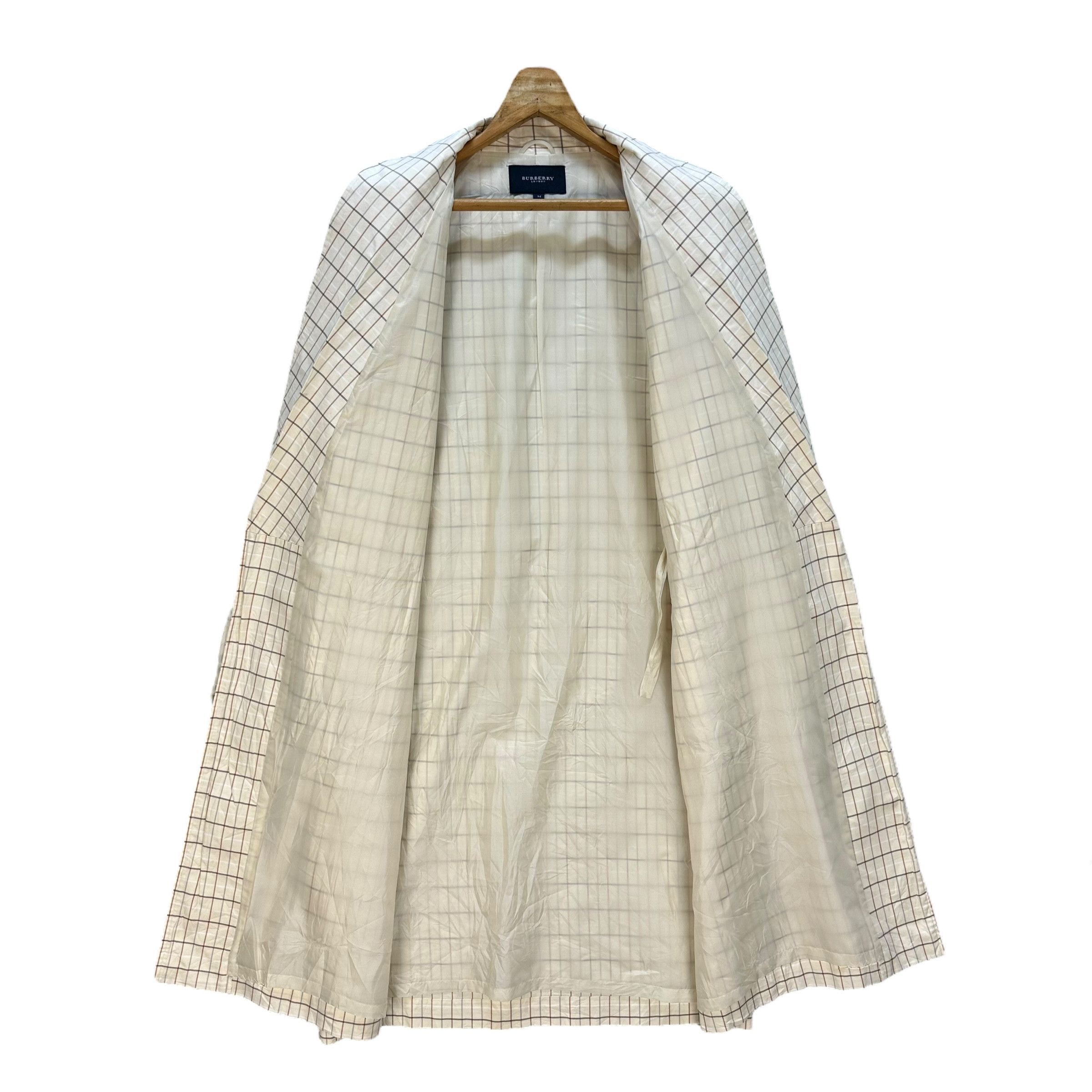 Burberry BURBERRY LONDON Checked Light Robes #A56-1299 Size US M / EU 48-50 / 2 - 10 Thumbnail