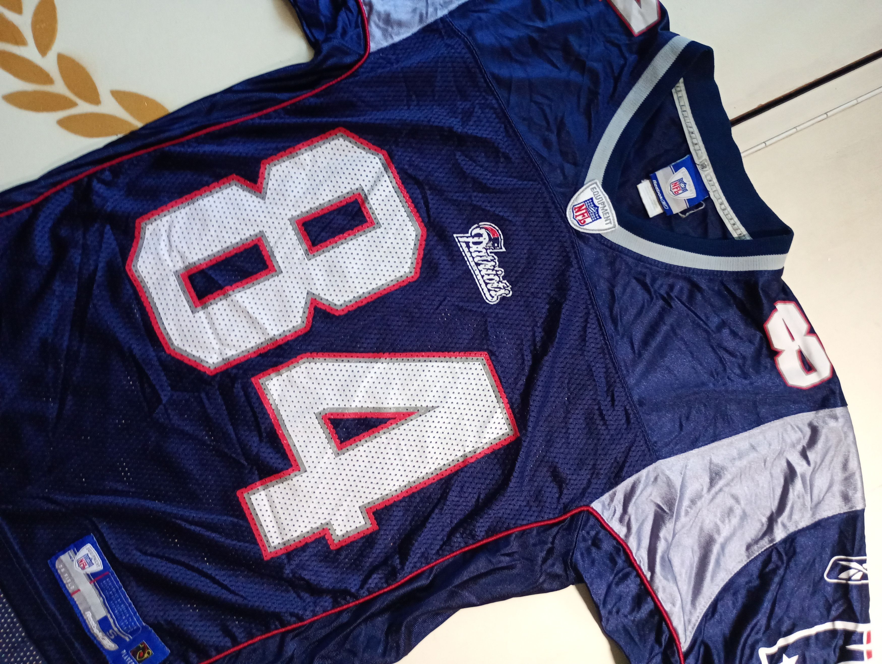 Reebok Reebok Patriots NFL Jersey 84 Watson 2005-2006 Size US S / EU 44-46 / 1 - 5 Thumbnail
