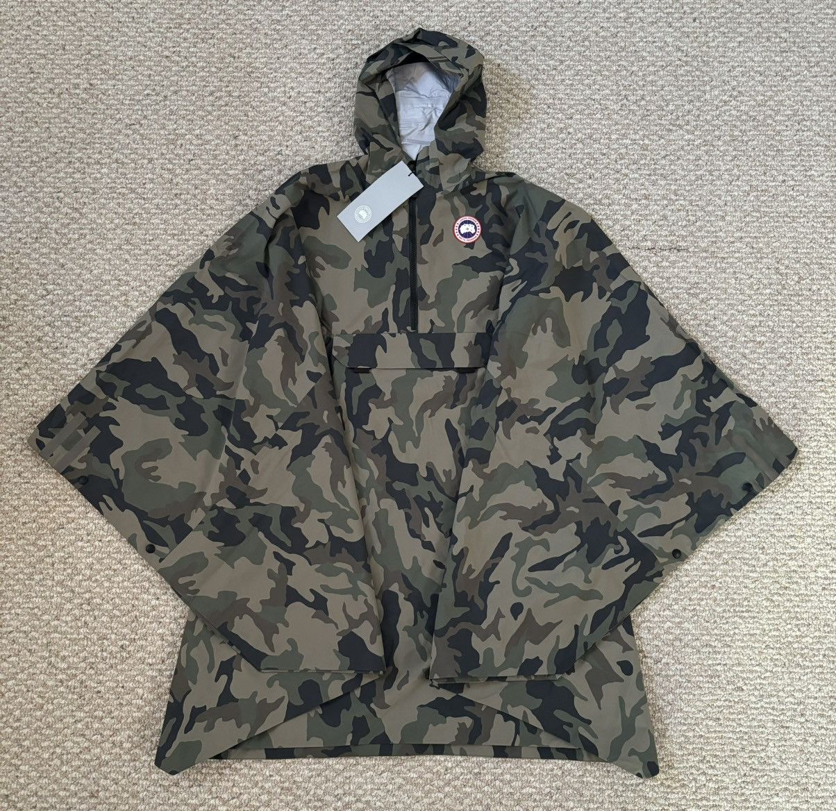 Canada Goose Canada Goose Field Camo Poncho Jacket Size US XXL / EU 58 / 5 - 2 Thumbnail