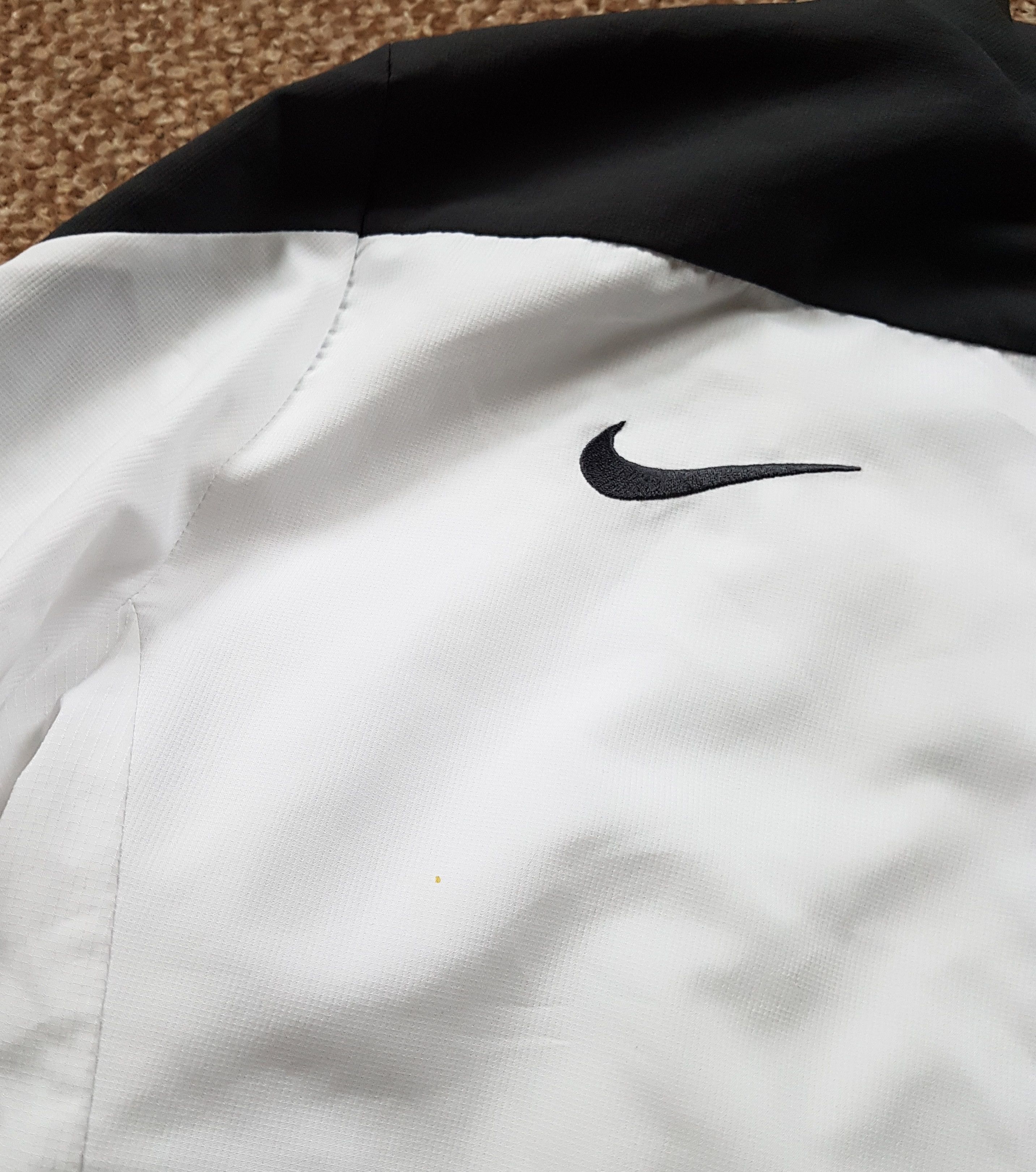 Nike Nike Juventus 2014 Full Zip Windbreaker Jacket Jeep sz M Size US M / EU 48-50 / 2 - 12 Thumbnail