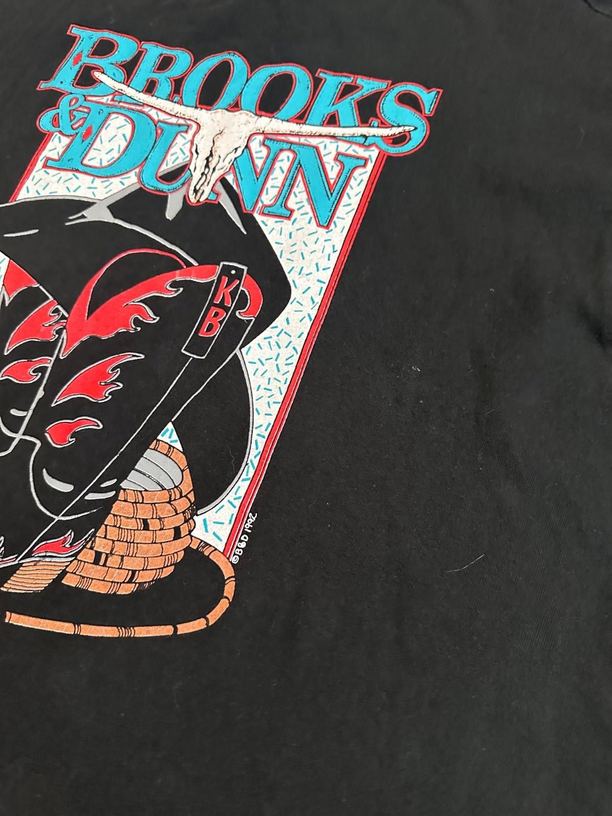 Fruit Of The Loom Vintage 1992 Brooks & Dunn Boot Scootin' Boogie Shirt XL Size US XL / EU 56 / 4 - 7 Thumbnail