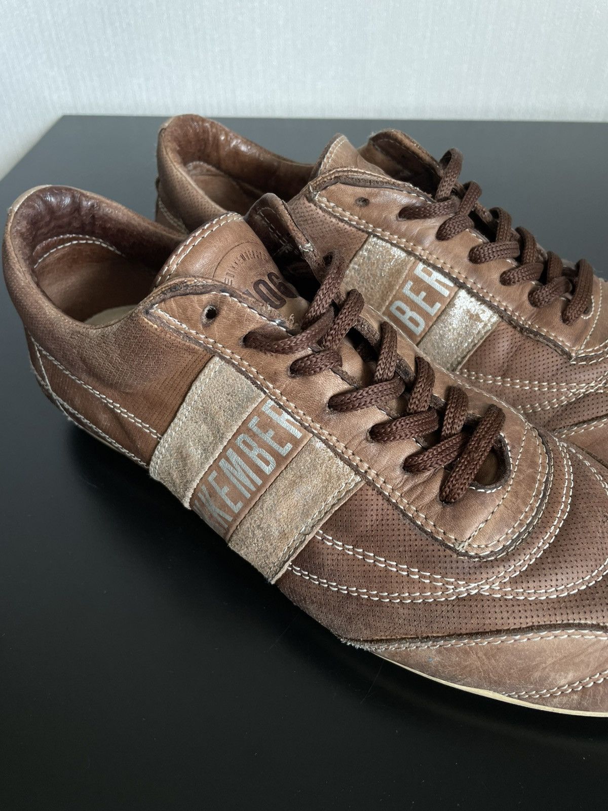 Dirk Bikkembergs Vntg Dirk Bikkembergs Snickers Soccer Golden Goose Style Y2k Size US 9 / IT 39 - 5 Thumbnail