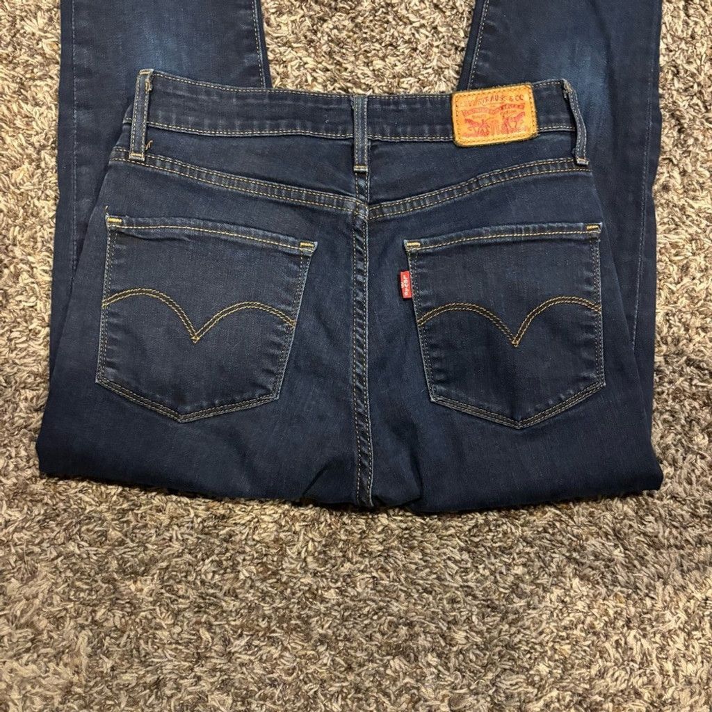 Levi's Levi's Women’s 721 High Rise Skinny Jeans Size 27" / US 4 / IT 40 - 1 Thumbnail
