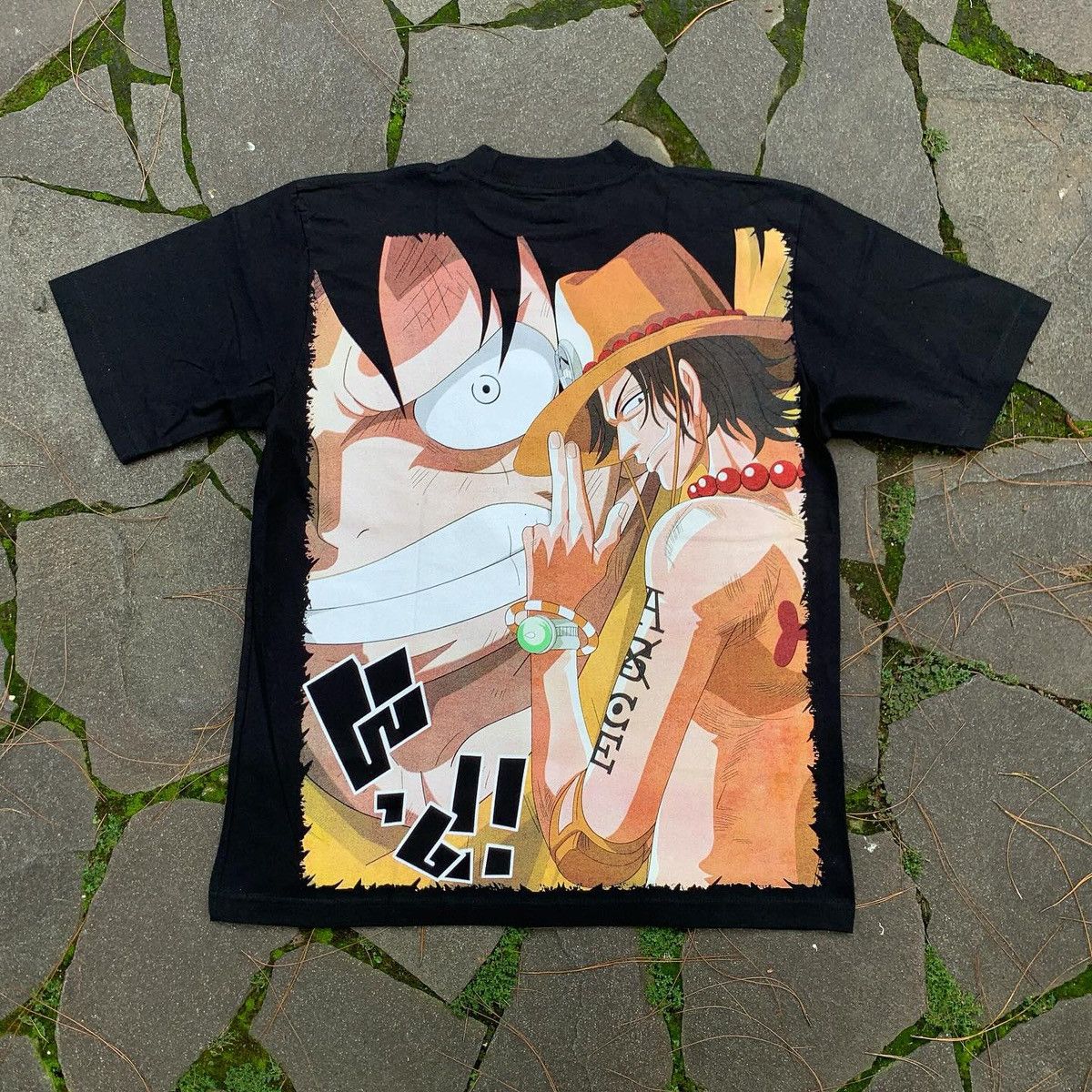 Japanese Brand × Vintage One Piece Luffy Saves Ace Bootlegtees Size US XL / EU 56 / 4 - 2 Thumbnail