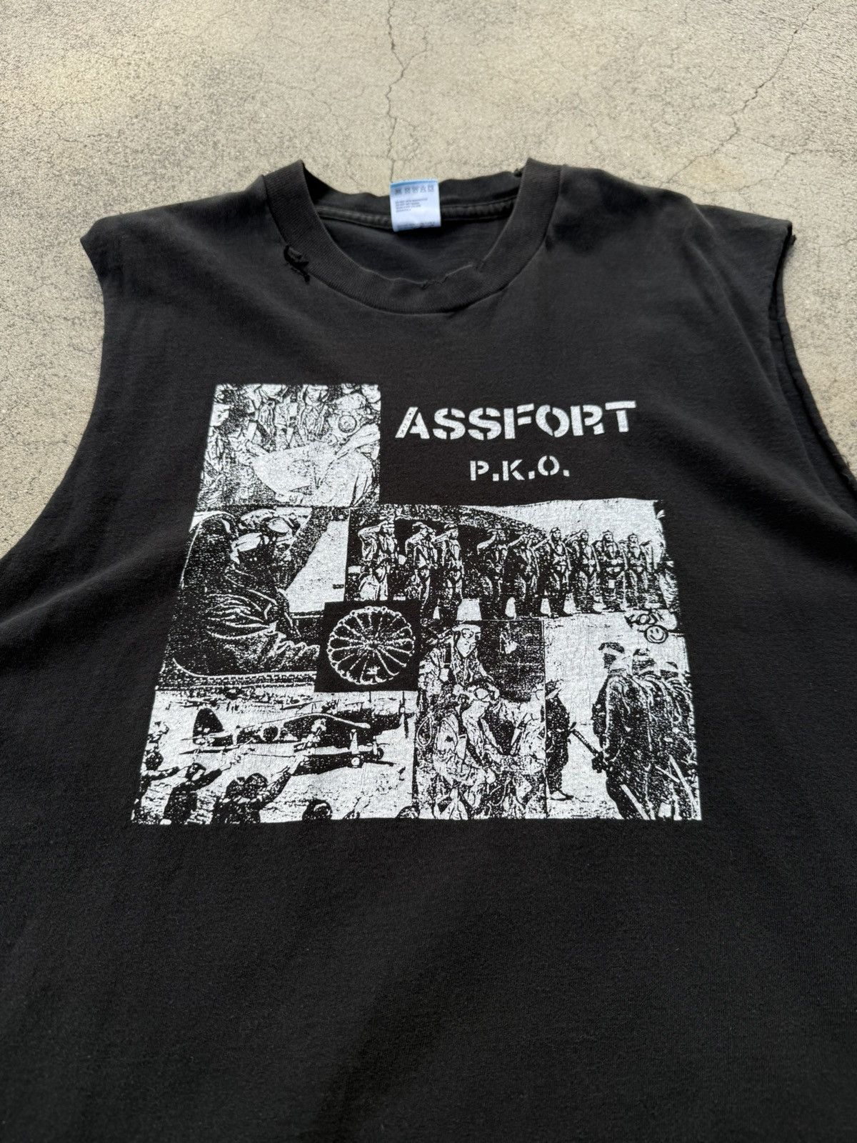 Other War Tank Top Size US L / EU 52-54 / 3 - 2 Thumbnail