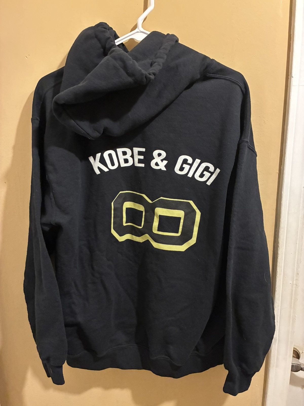 Vintage Kobe Bryant and Gigi memoriam hoodie Size US L / EU 52-54 / 3 - 3 Thumbnail