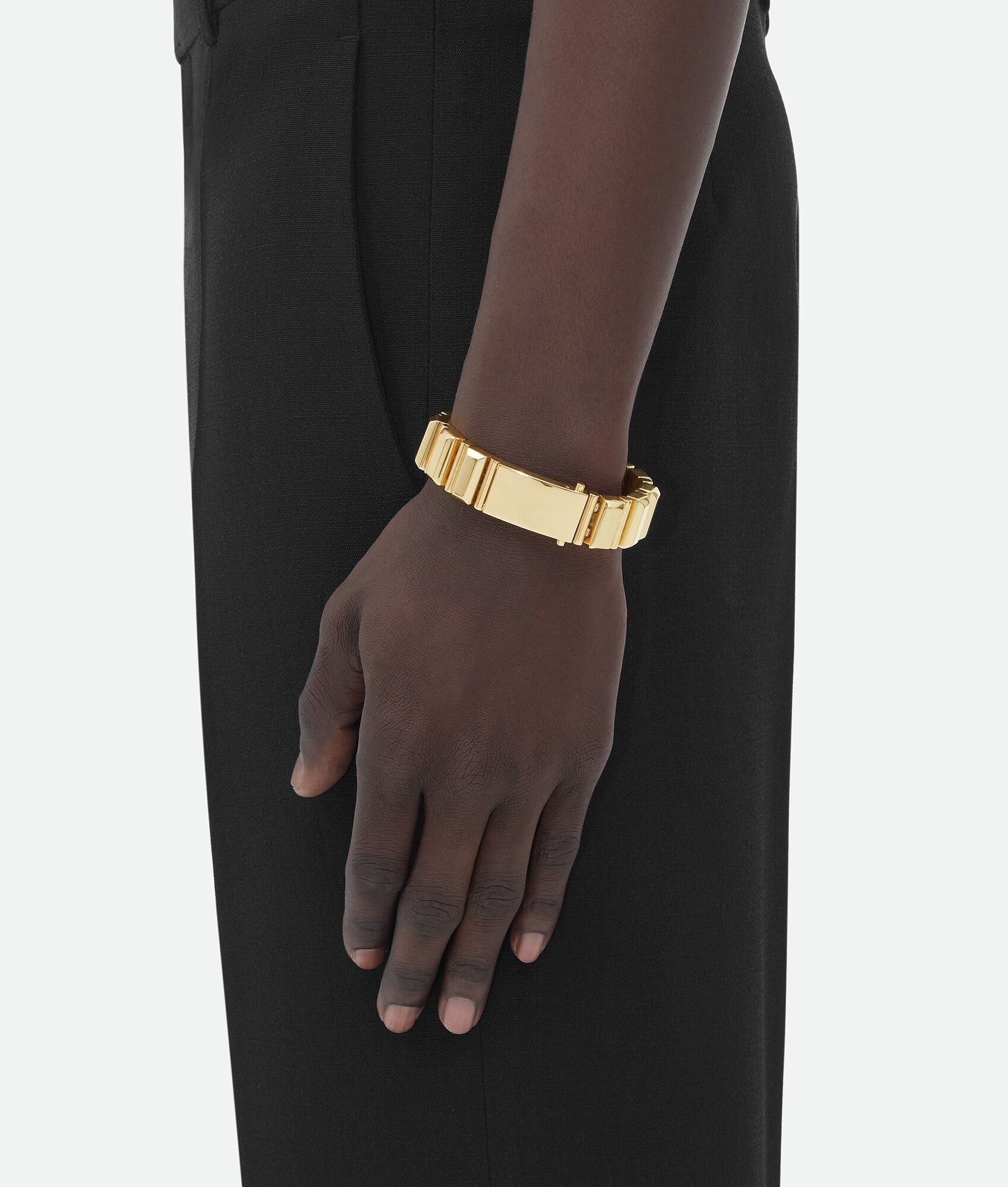 Bottega Veneta o1w1db10925 Size: M / Watch Bracelet in Gold Size ONE SIZE - 4 Thumbnail