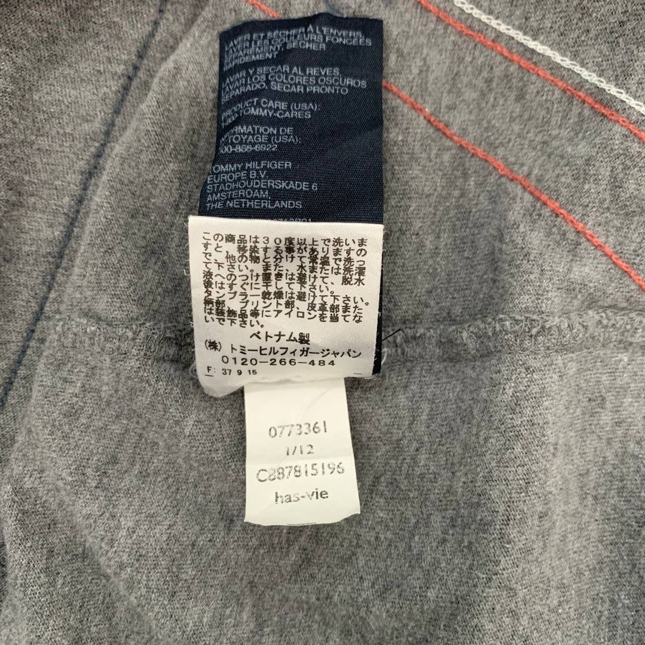 Tommy Hilfiger Vintage T-Shirt Grey Tommy Hilfiger shirt Size US M / EU 48-50 / 2 - 5 Thumbnail