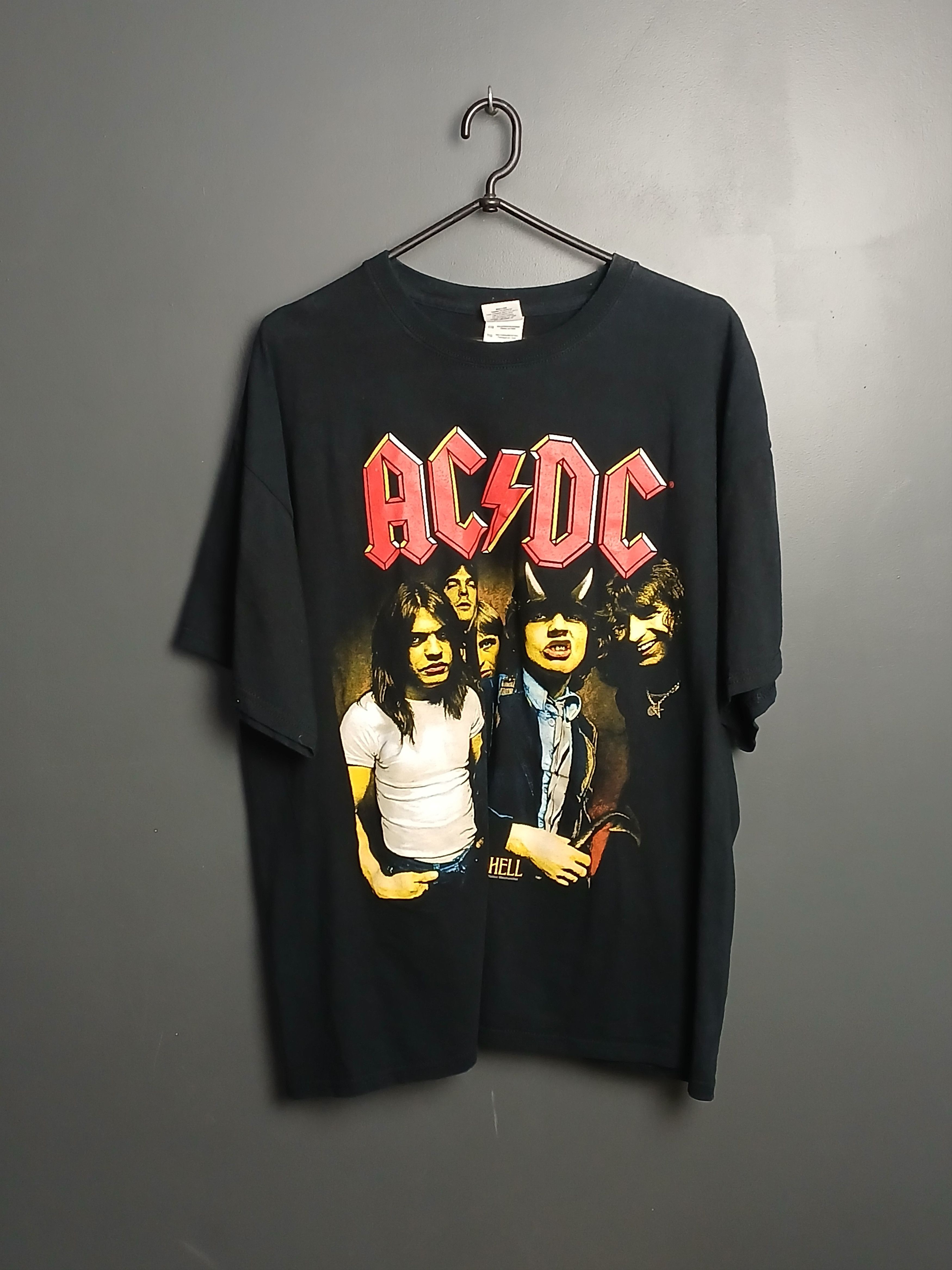 AC/DC × Band Tees 2010 AC/DC Highway To Hell T-Shirt Size US XL / EU 56 / 4 - 1 Thumbnail