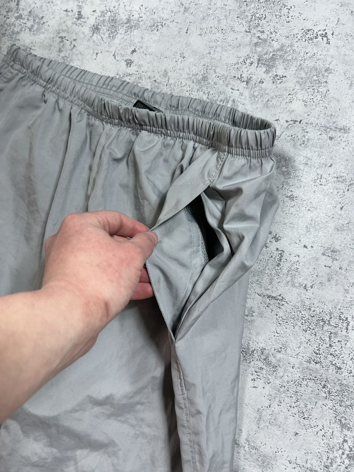 Nike 90s Nike Swoosh Vintage Y2K Gorpcore Parachute Pants Size US 32 / EU 48 - 3 Thumbnail