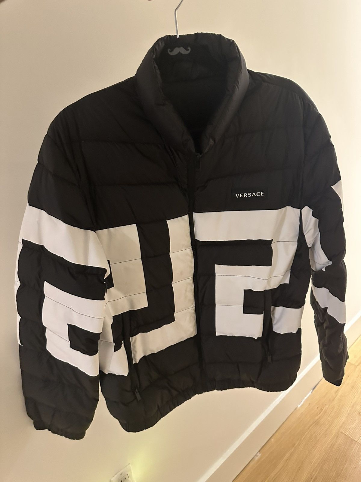 Versace Versace Black Down Greca Puffer Jacket Size US L / EU 52-54 / 3 - 2 Thumbnail