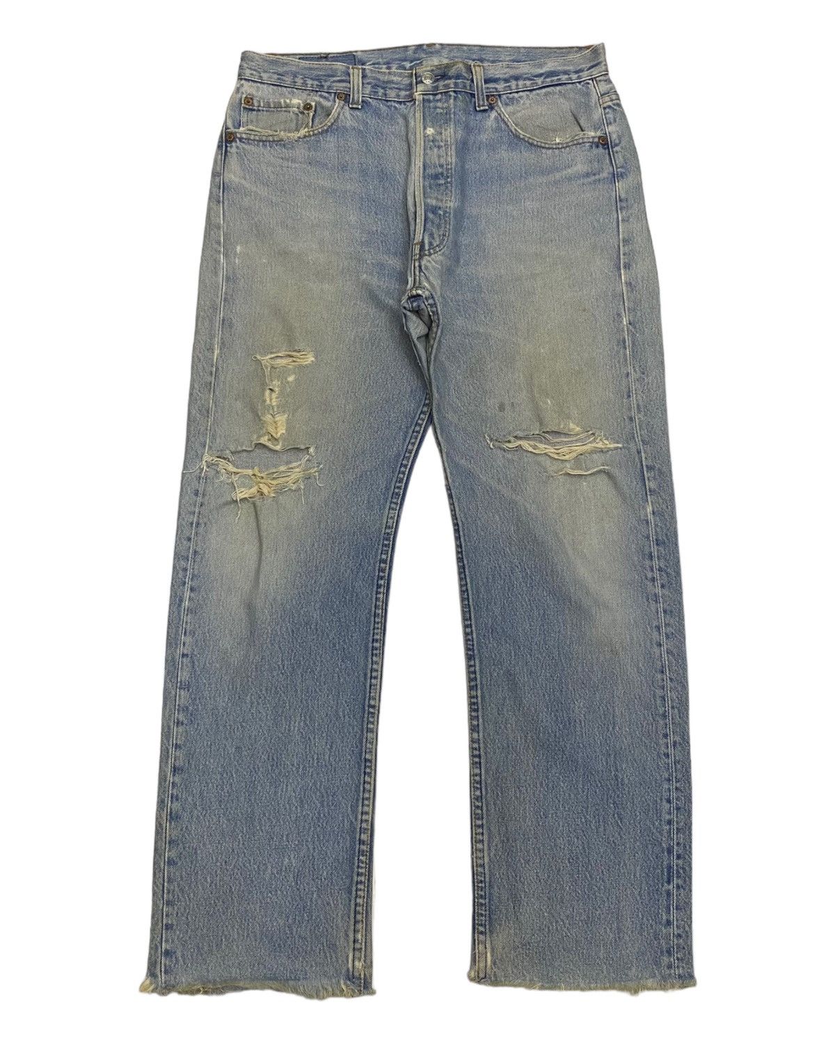 Levi's Vintage Clothing 🔥VINTAGE LEVIS 501 DISTRESSED DENIM MADE IN USA JEANS Size US 34 / EU 50 - 1 Thumbnail
