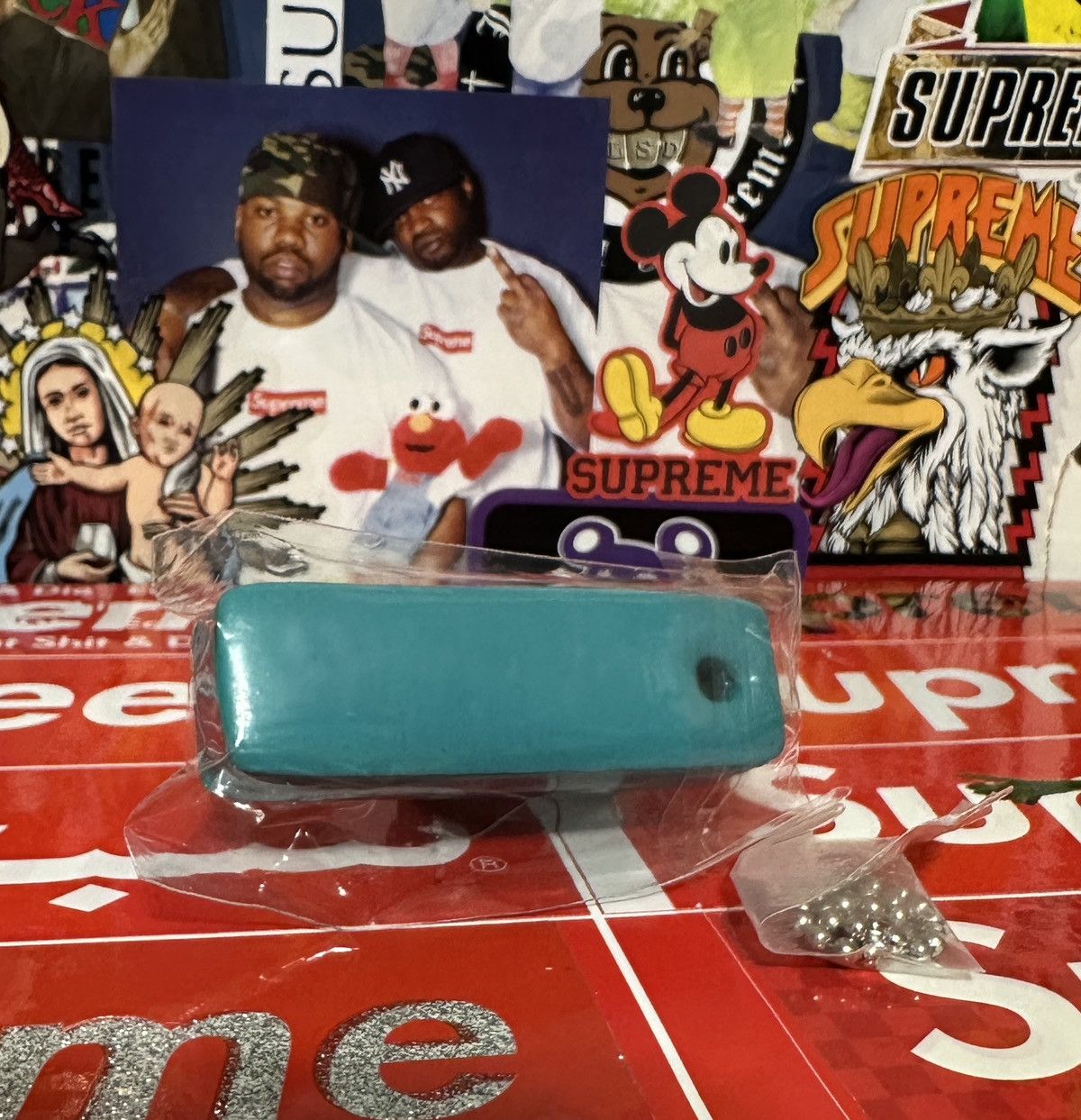 Supreme DS New SS07 Supreme Box Logo Floaty Puffy Keychain Teal RARE Size ONE SIZE - 2 Thumbnail
