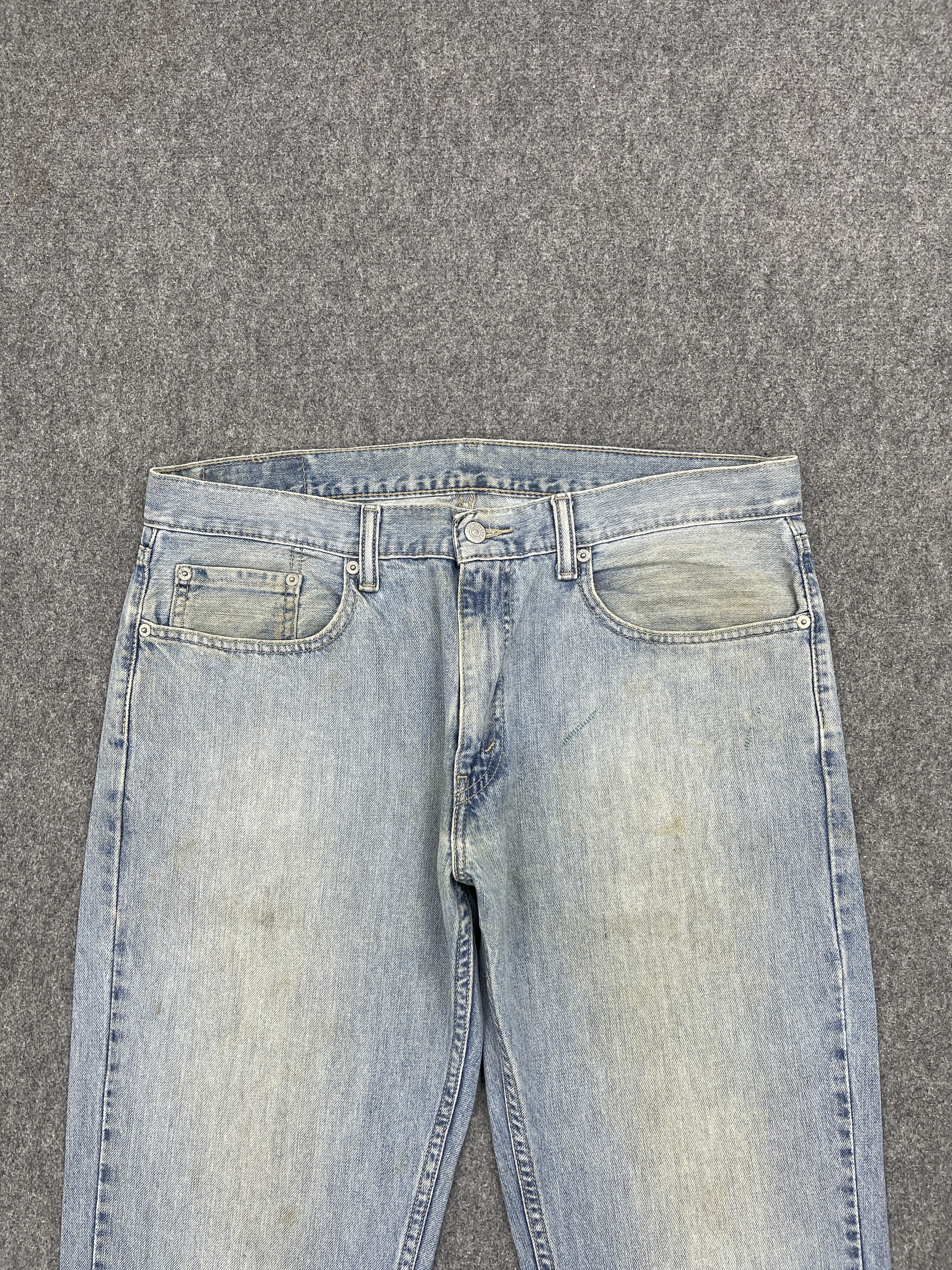 Levi's × Vintage Relaxed Straight Vintage Levis 559 Faded Blue Jeans DP2494 Size US 36 / EU 52 - 2 Thumbnail