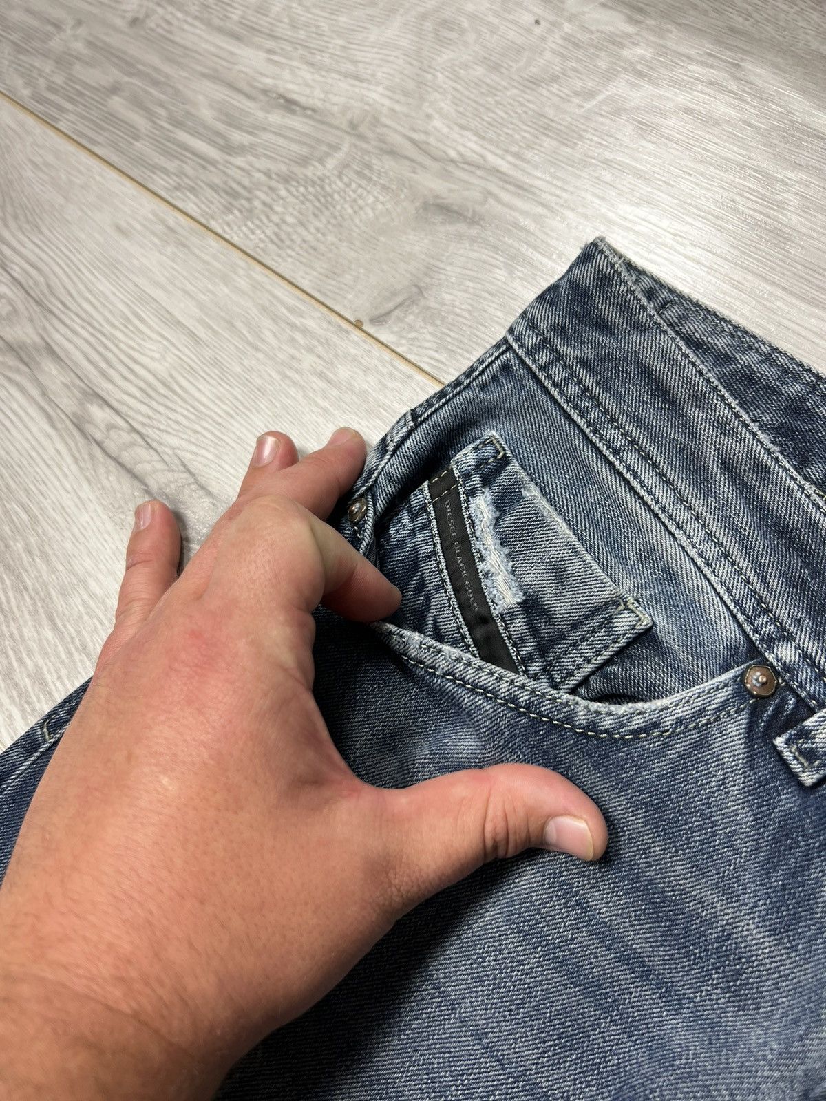 Diesel Black Gold Diesel Black Gold Excess Distressed Jeans Men’s Denim Pants Size US 29 - 7 Thumbnail
