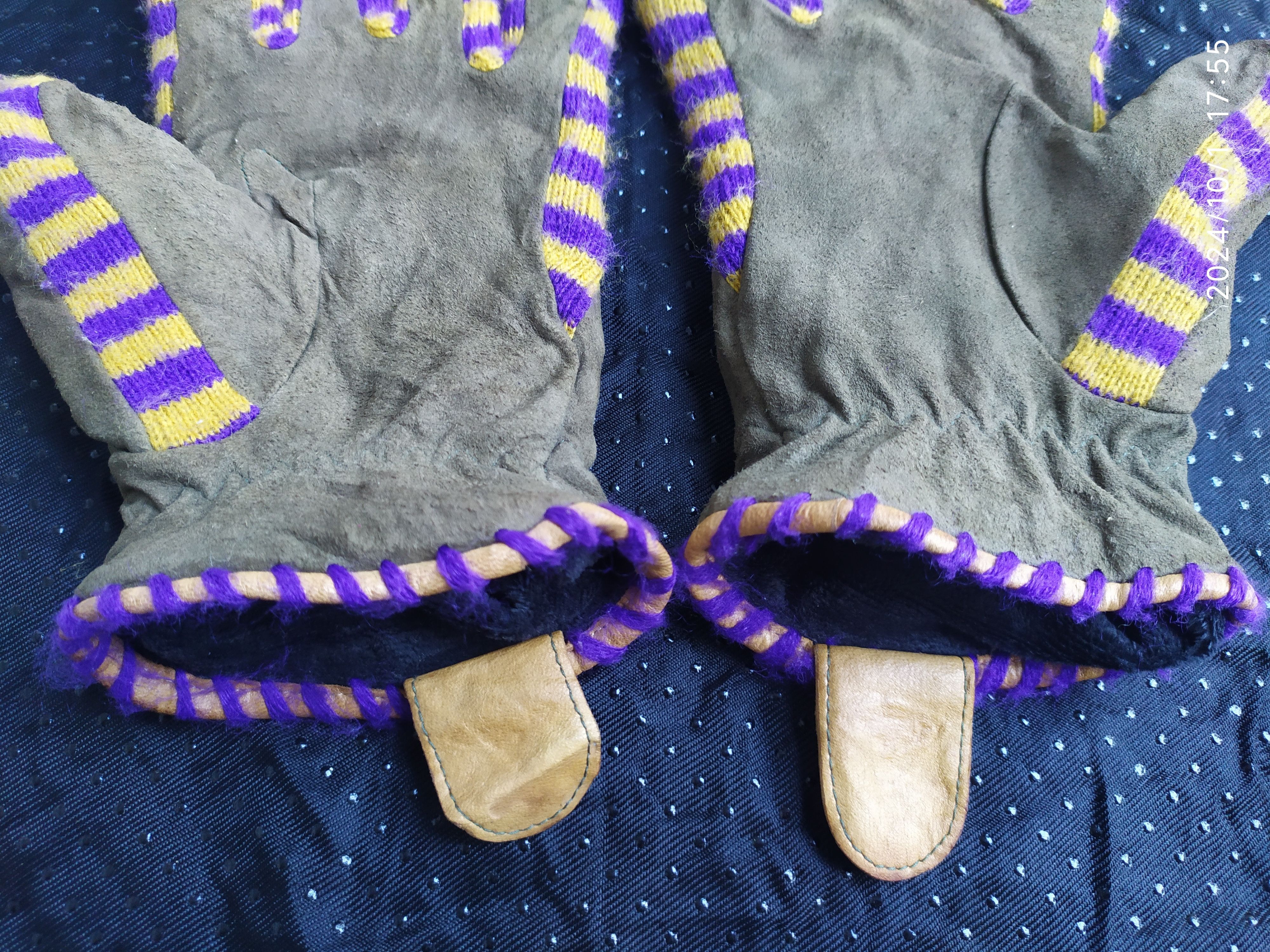 Vivienne Westwood Vintage Vivienne Westwood Gloves Size ONE SIZE - 5 Thumbnail