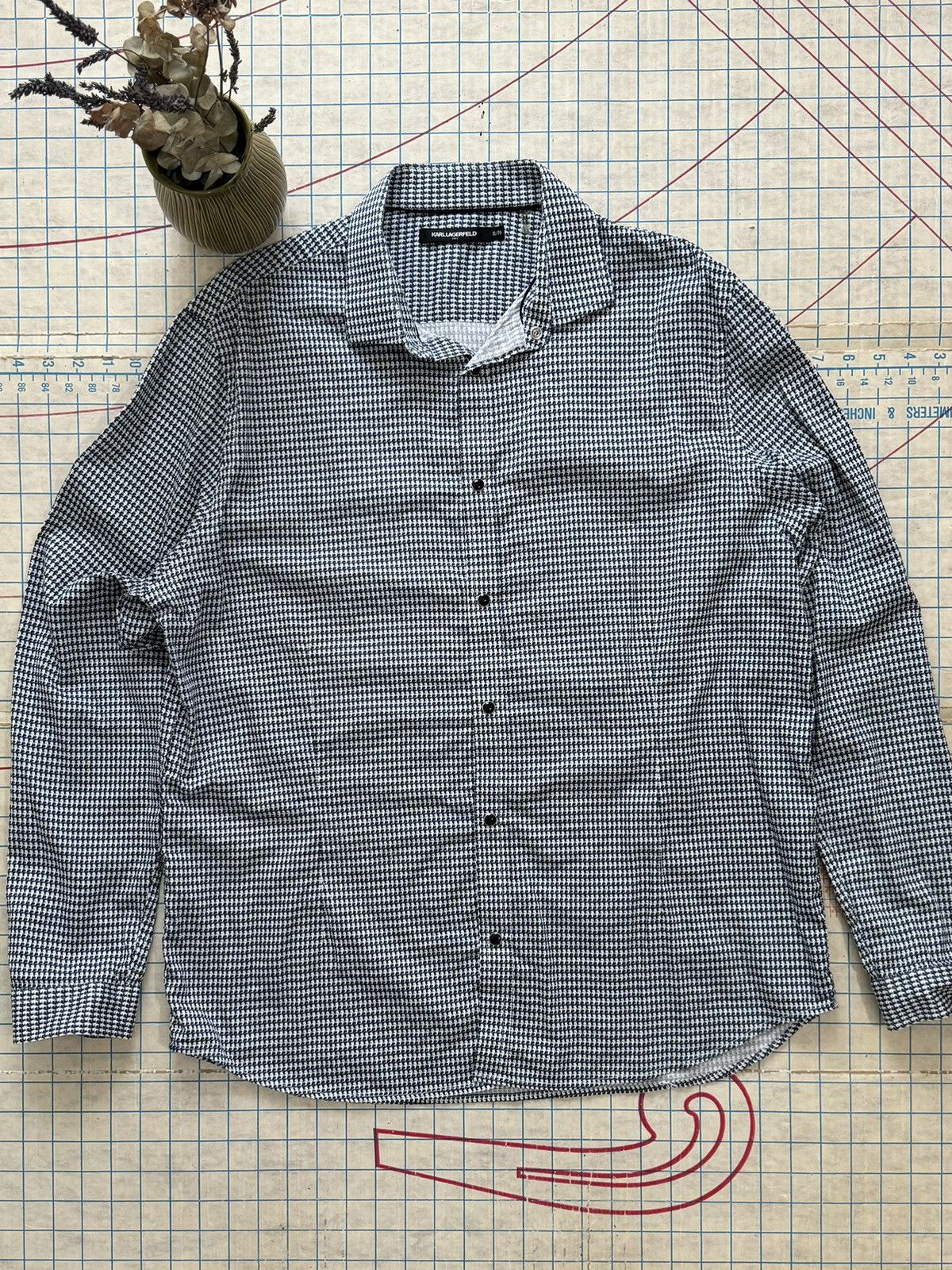 Karl Lagerfeld Karl Lagerfeld Pearl Snap Button Up Shirt Size XL Size US XL / EU 56 / 4 - 2 Thumbnail