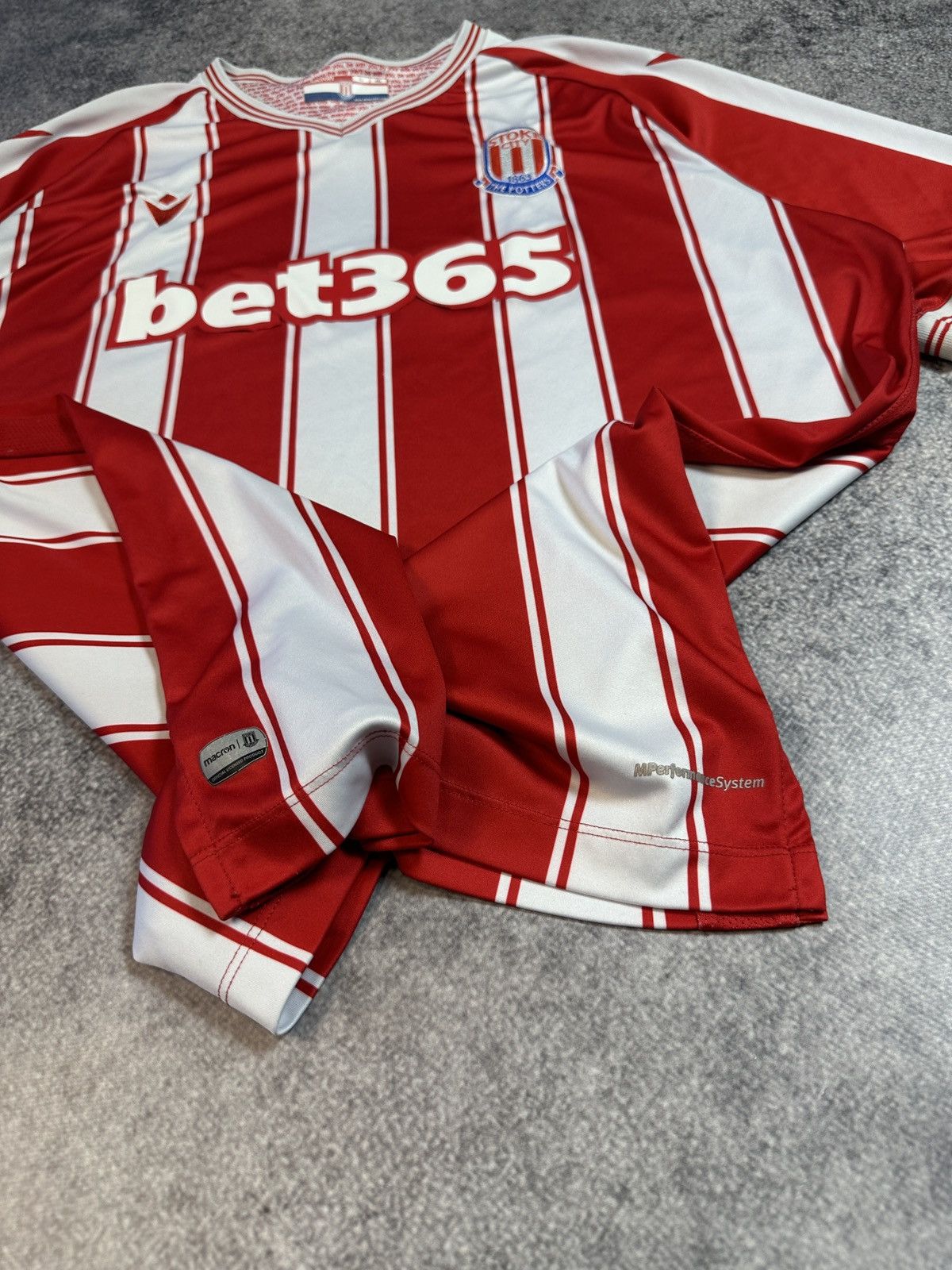 Macron Macron Stoke City soccer jersey rare Streetwear USA 4XL Size US XXL / EU 58 / 5 - 4 Thumbnail