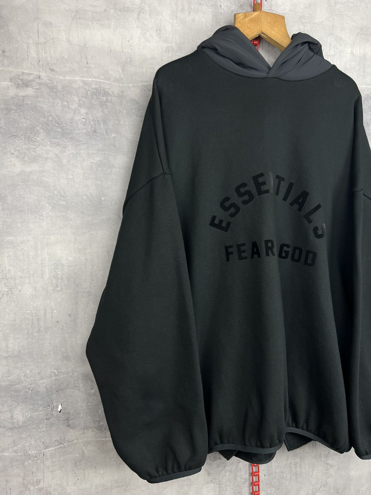 Fear of God fear of god essentials nylon fleece black hoodie size L Size US L / EU 52-54 / 3 - 4 Thumbnail