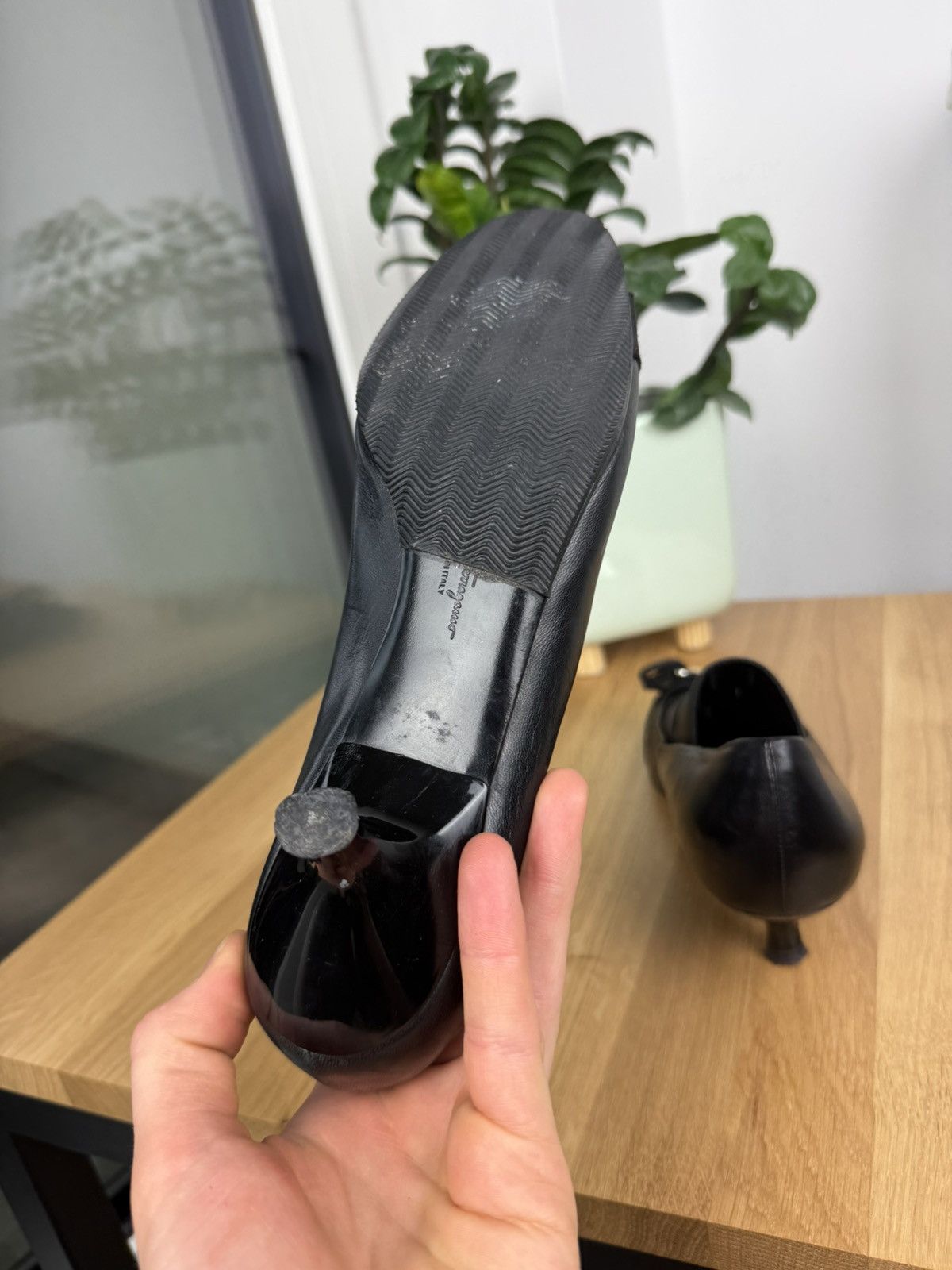 Salvatore Ferragamo Salvatore Ferragamo women heel shoes flats mules Size US 10 / IT 40 - 10 Thumbnail