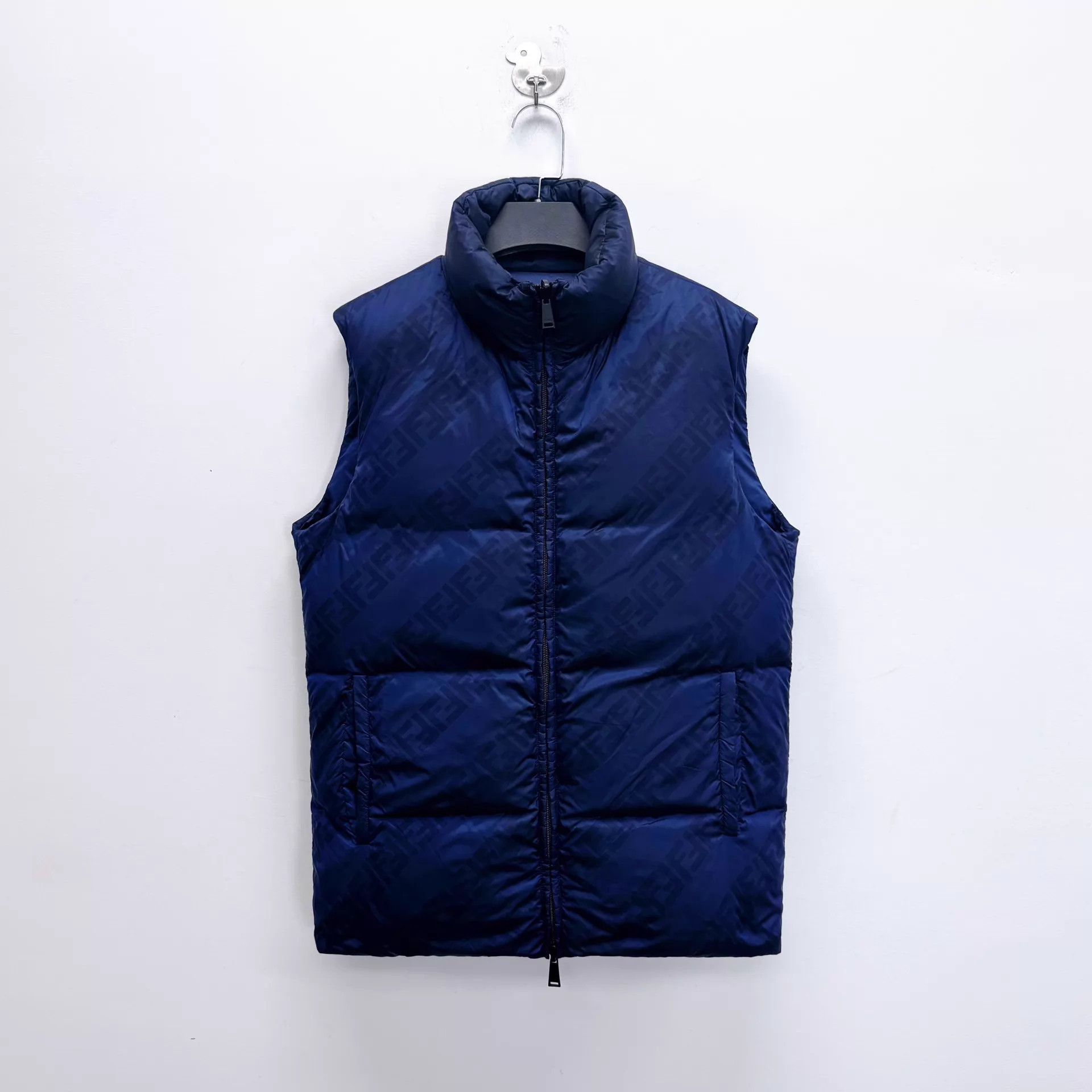 Fendi Blue Puffer Vest with Zip Closure Size US S / EU 44-46 / 1 - 1 Thumbnail