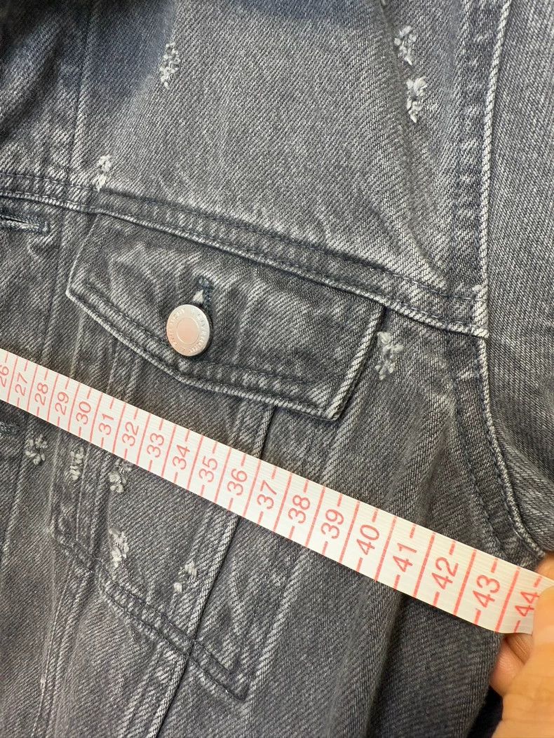 Givenchy Givenchy Size38 Denim distressed style jacket size 38 Size US M / EU 48-50 / 2 - 7 Thumbnail
