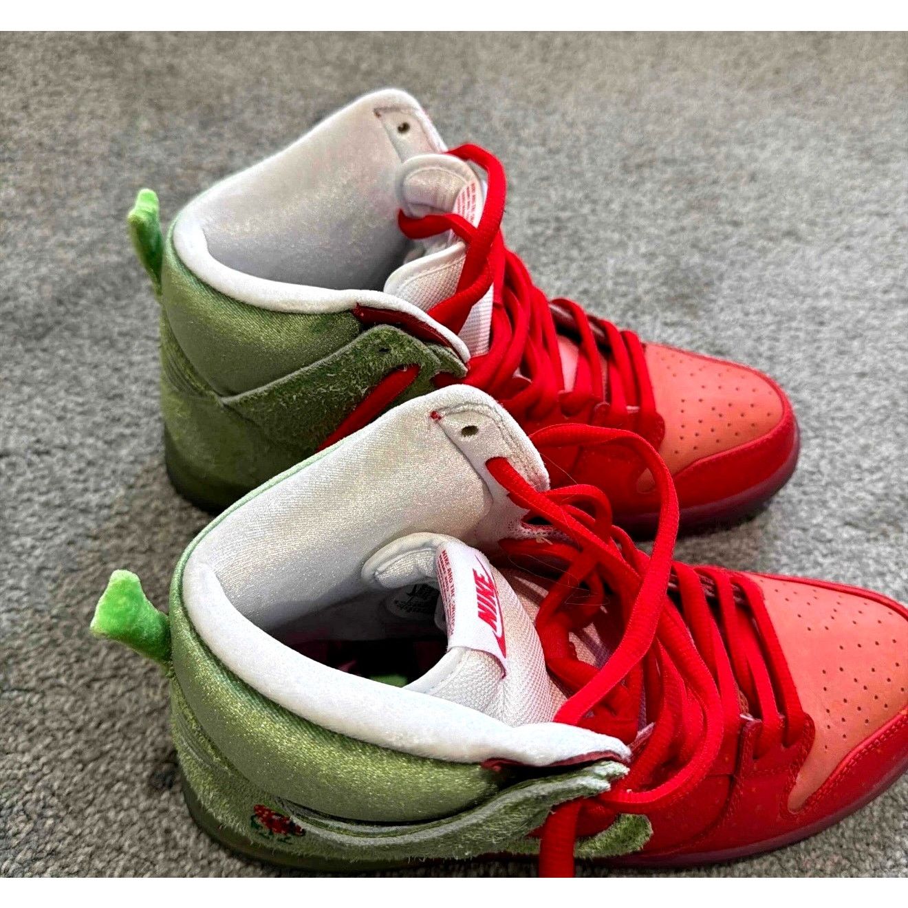 Nike Nike Dunk High SB Strawberry Cough CW7093-600 Size 10.5 Size US 10.5 / EU 43-44 - 10 Thumbnail