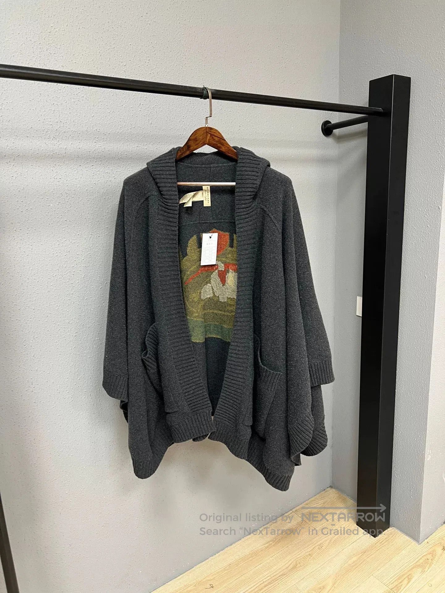 Burberry Burberry Cashmere Hooded Cape. Size XXS / US 00 / IT 34 - 1 Thumbnail