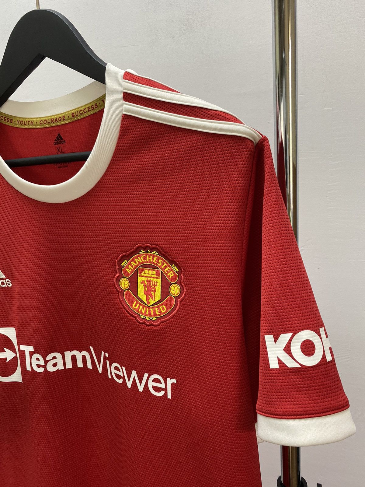Adidas Manchester United 2021 2022 Soccer Jersey Football Shirt Size US XL / EU 56 / 4 - 7 Thumbnail