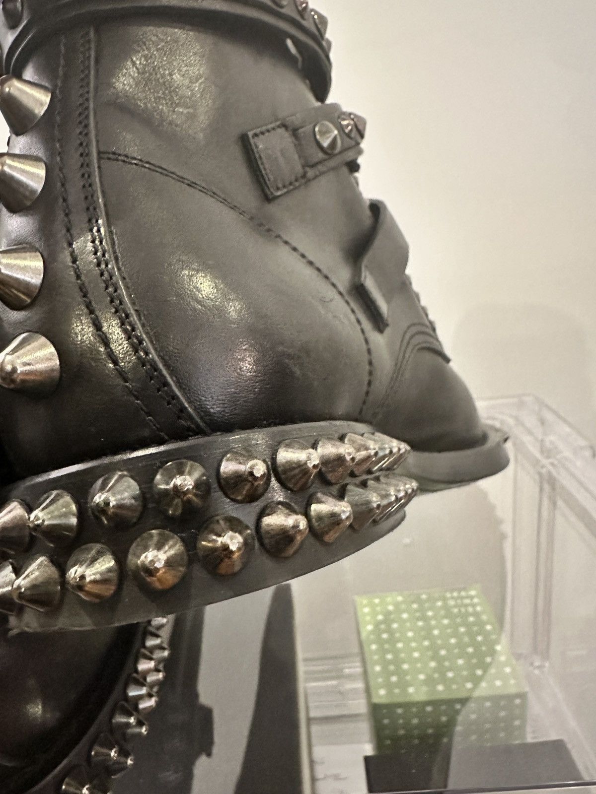 Saint Laurent Paris SAINT LAURENT PARIS FW13 Moto Studded Ankle Boots IT 39 Size US 9 / IT 39 - 14 Thumbnail