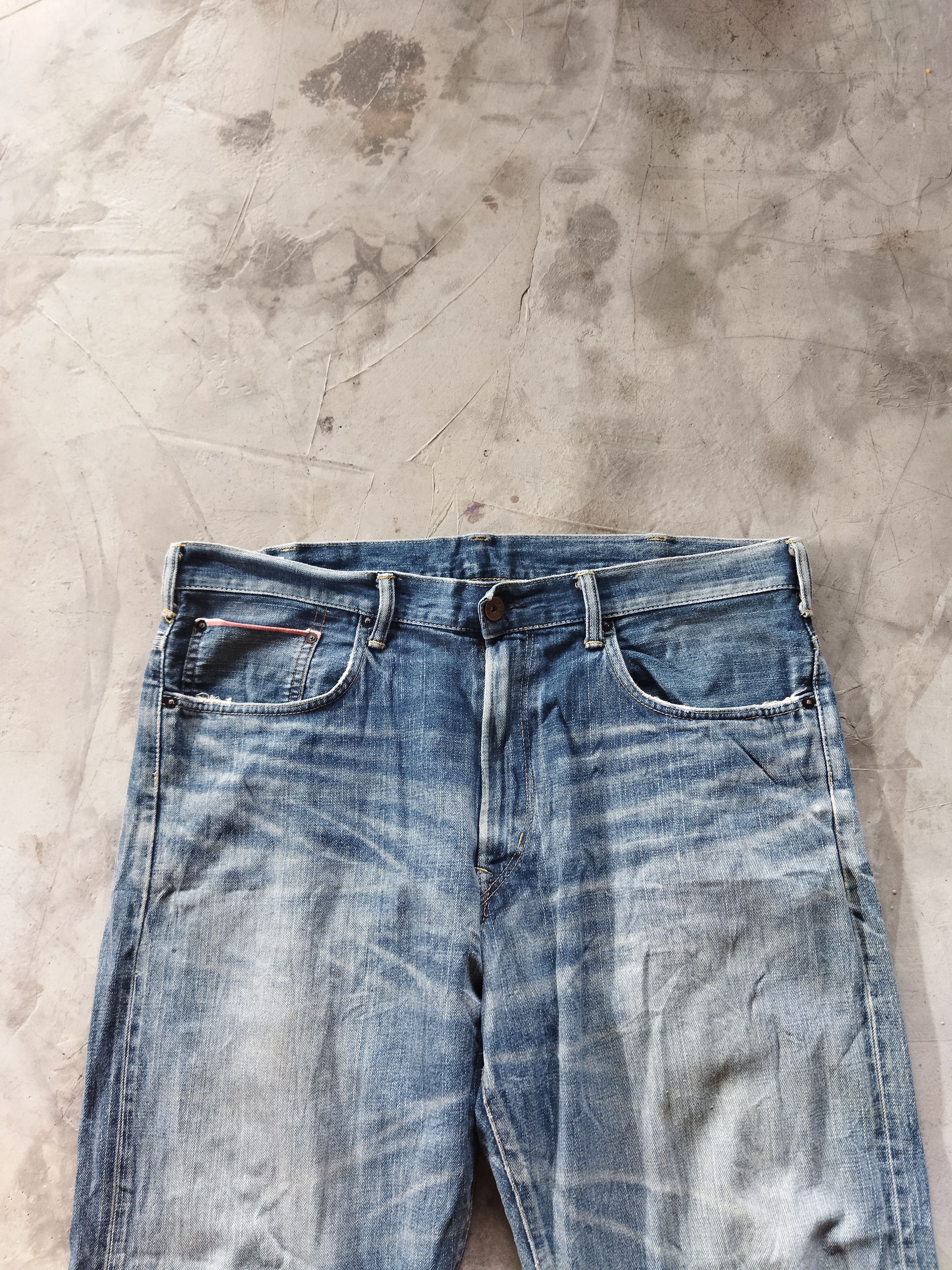 Edwin × Vintage VINTAGE EDWIN DISTRESSED FADED BLUE JEANS PANTS Size US 42 / EU 58 - 2 Thumbnail