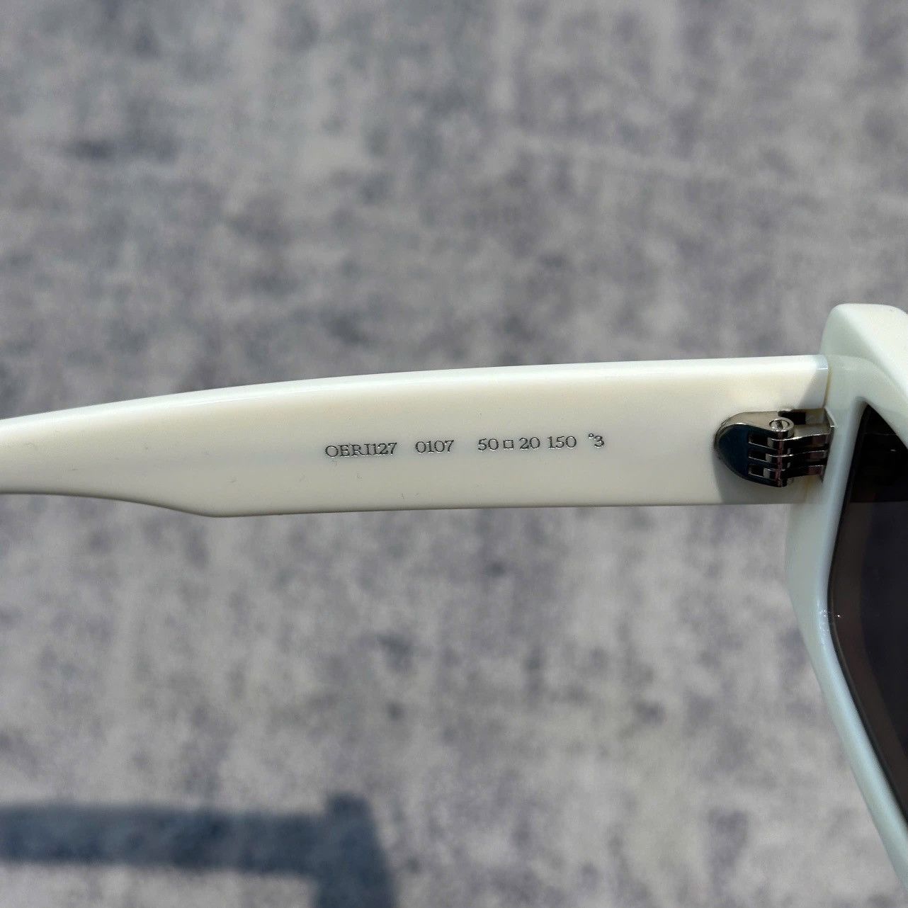 Off-White OFF WHITE ARTHUR WHITE DARK GREY SUNGLASSES Size ONE SIZE - 5 Thumbnail