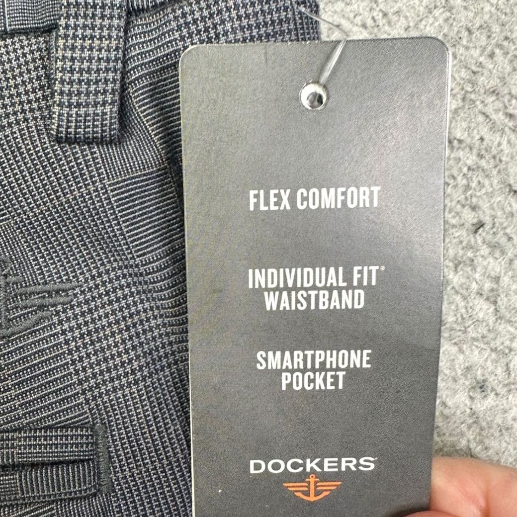 Dockers VINTAGE? No. Size US 32 / EU 48 - 5 Thumbnail